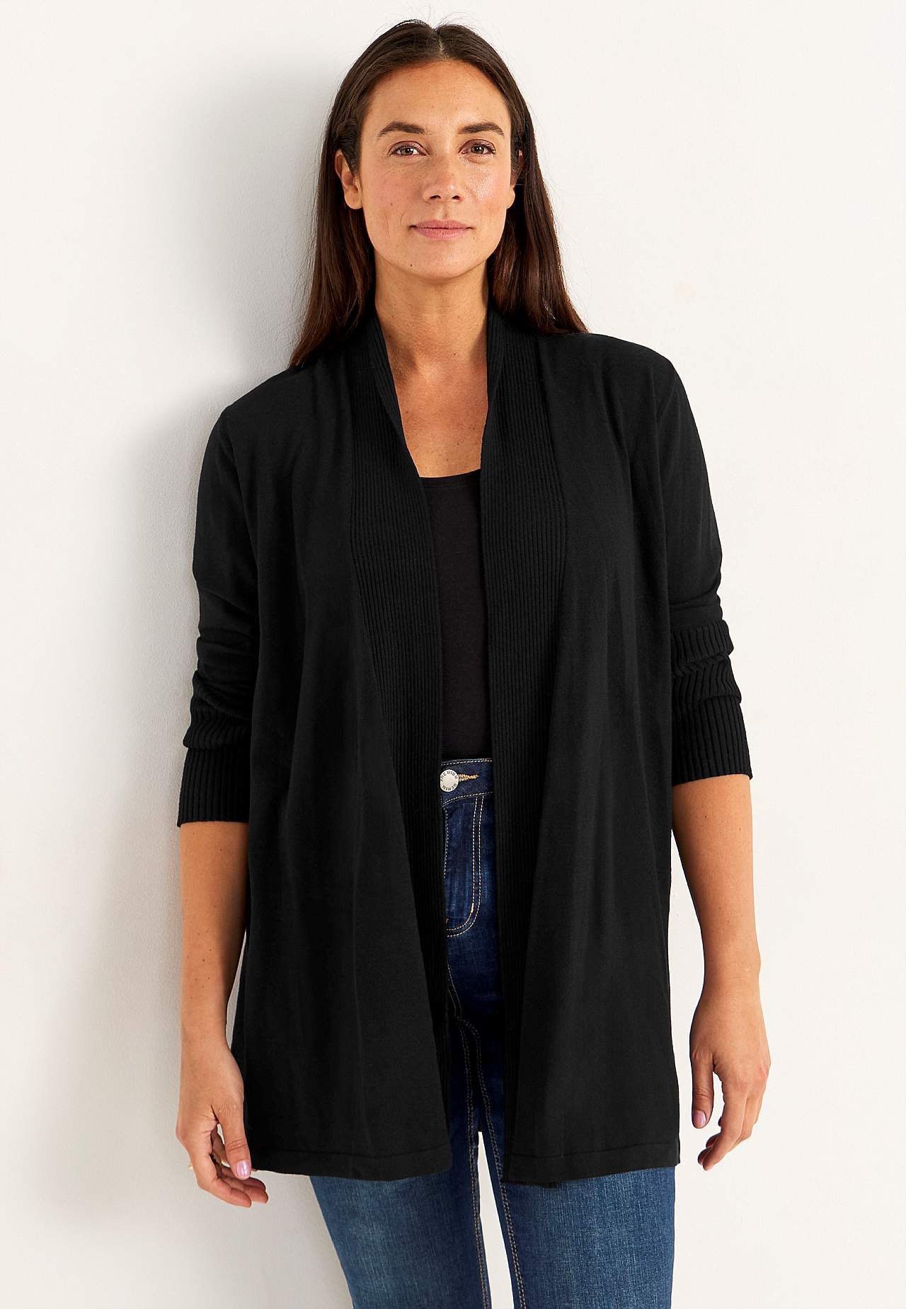 Fine-knitted cardigan