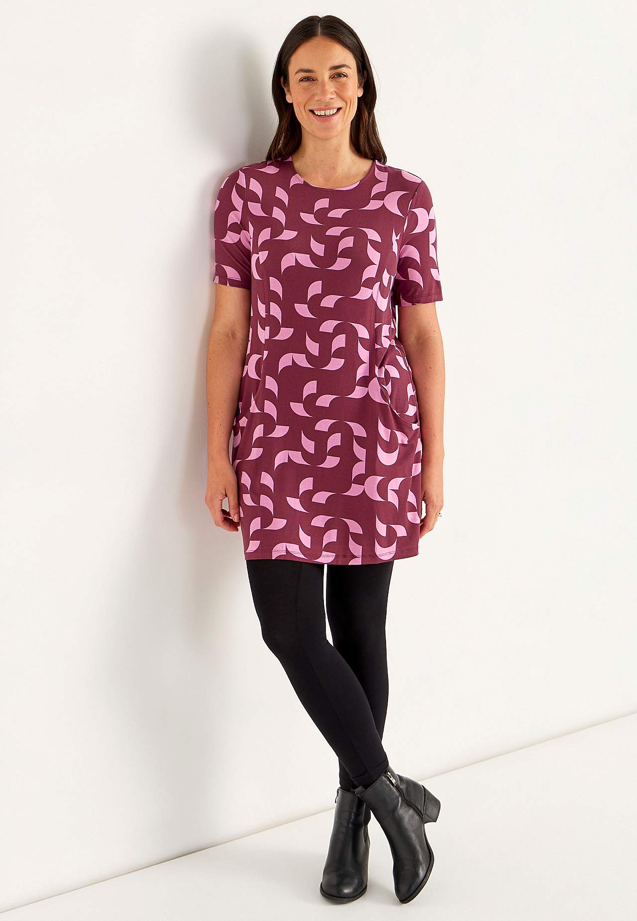 Patterned tunic with pockets