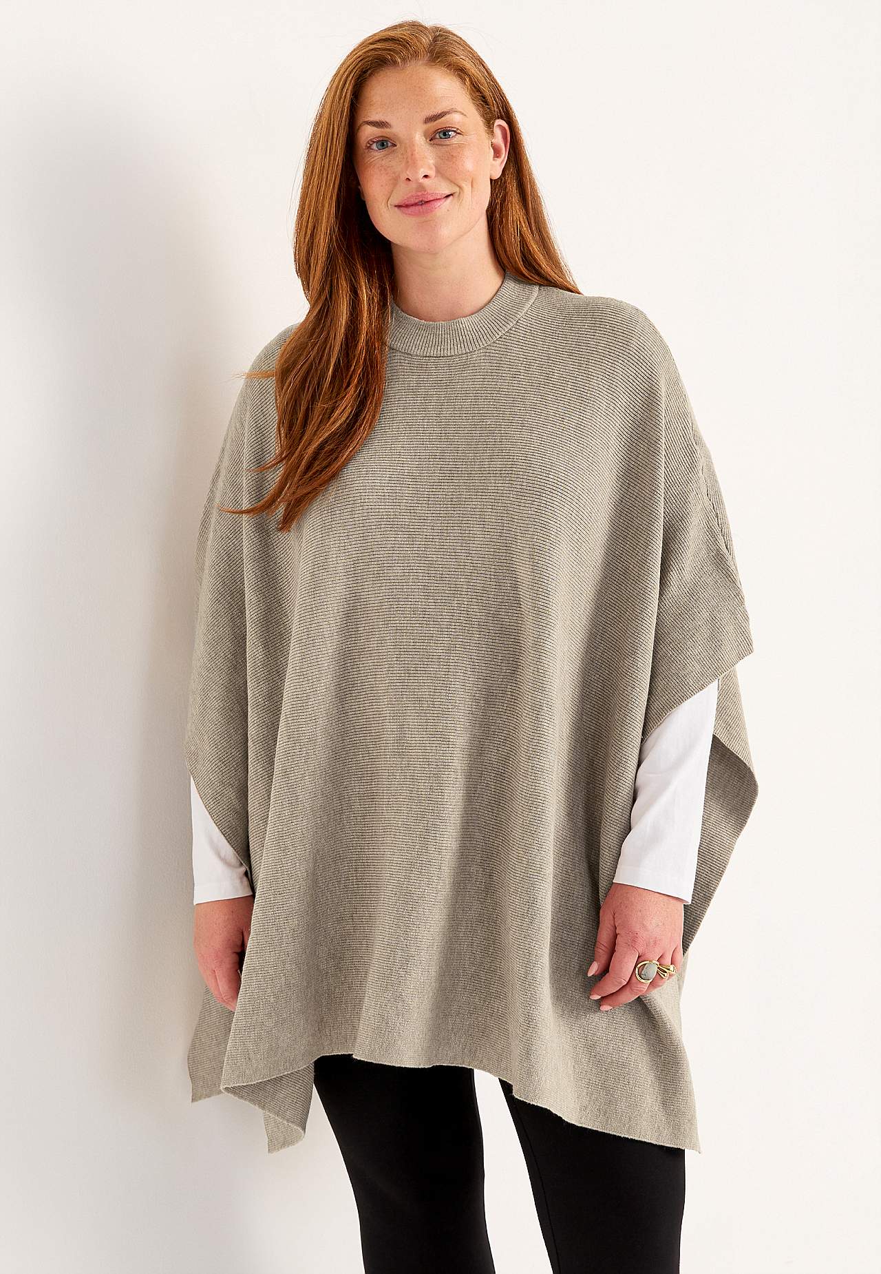 Fine-knitted poncho