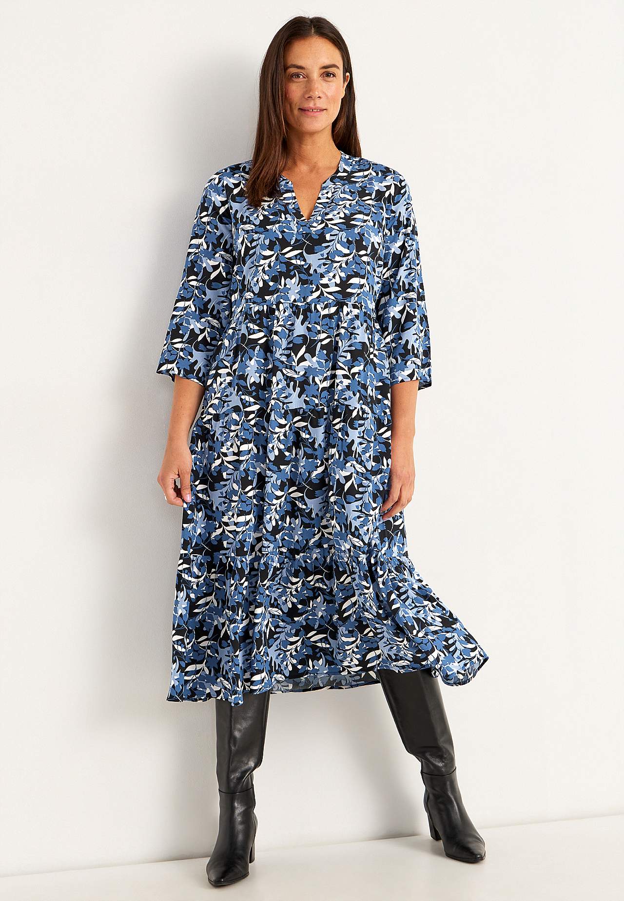 Dress with flounces
