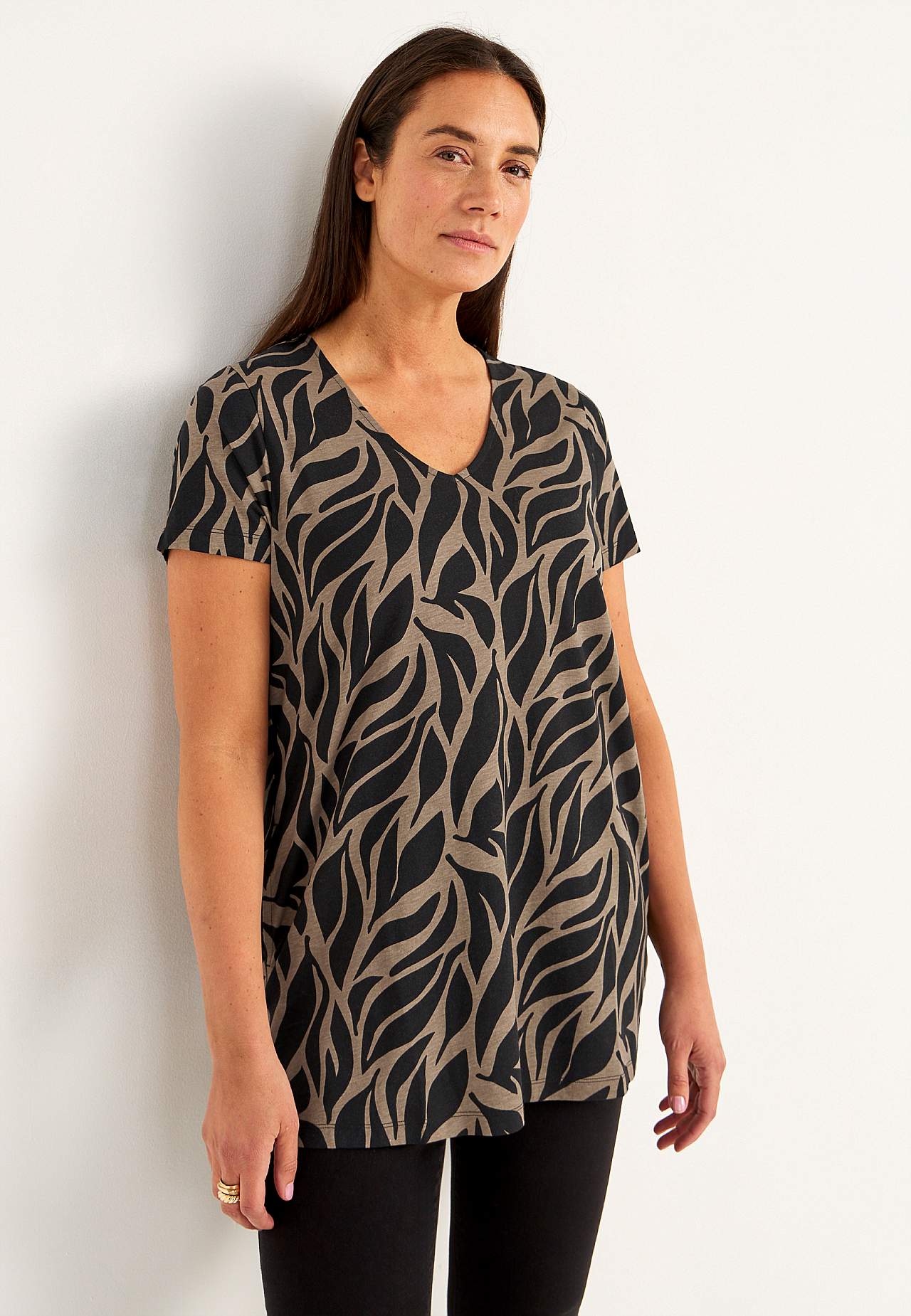 Patterned jersey tuniq with pockets