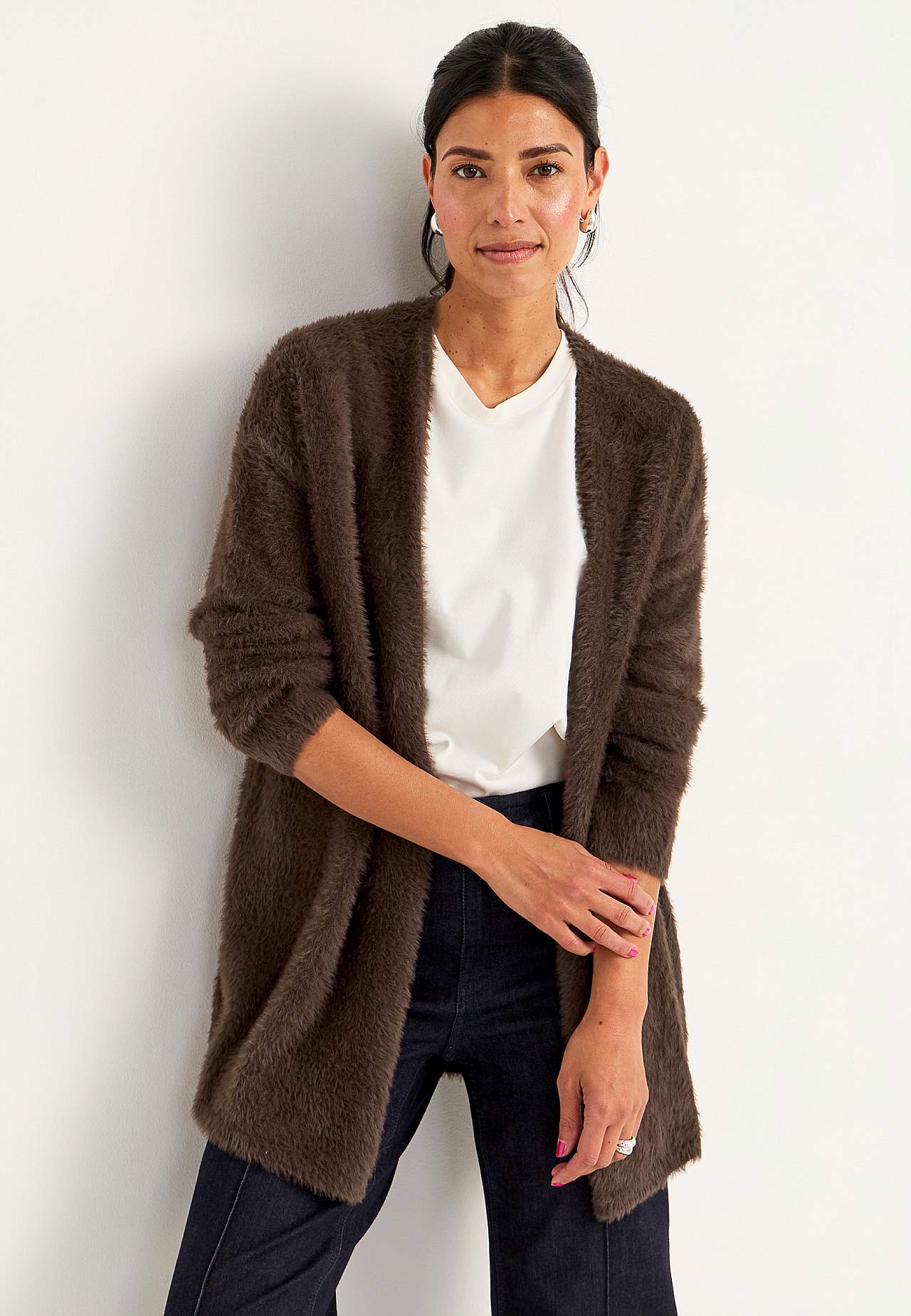 Knitted, open cardigan