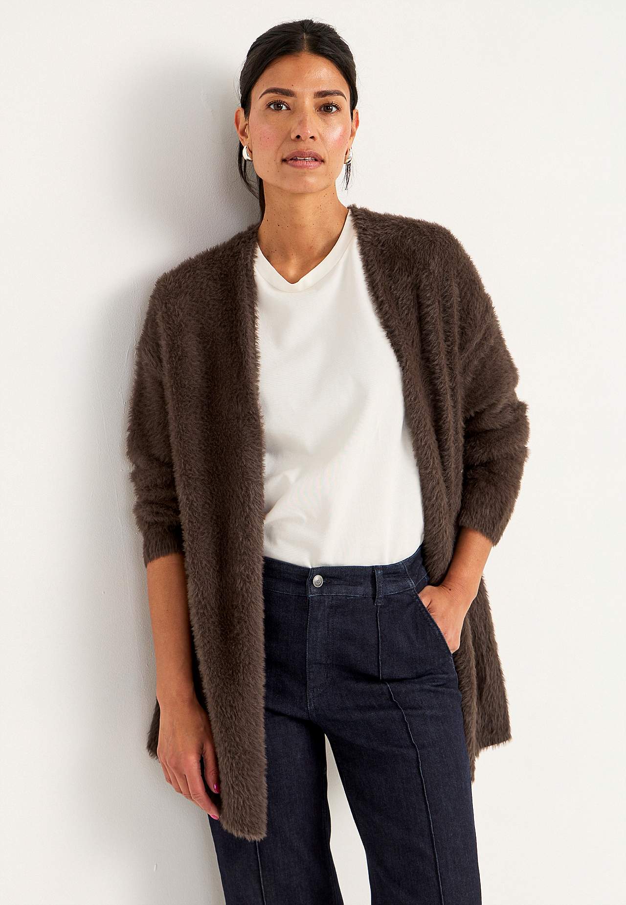Knitted, open cardigan