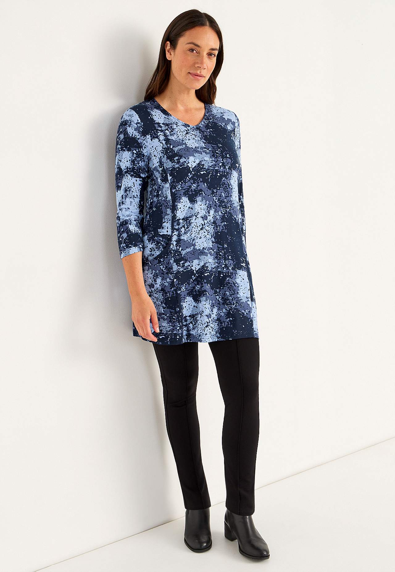 Patterned jersey tuniq with pockets