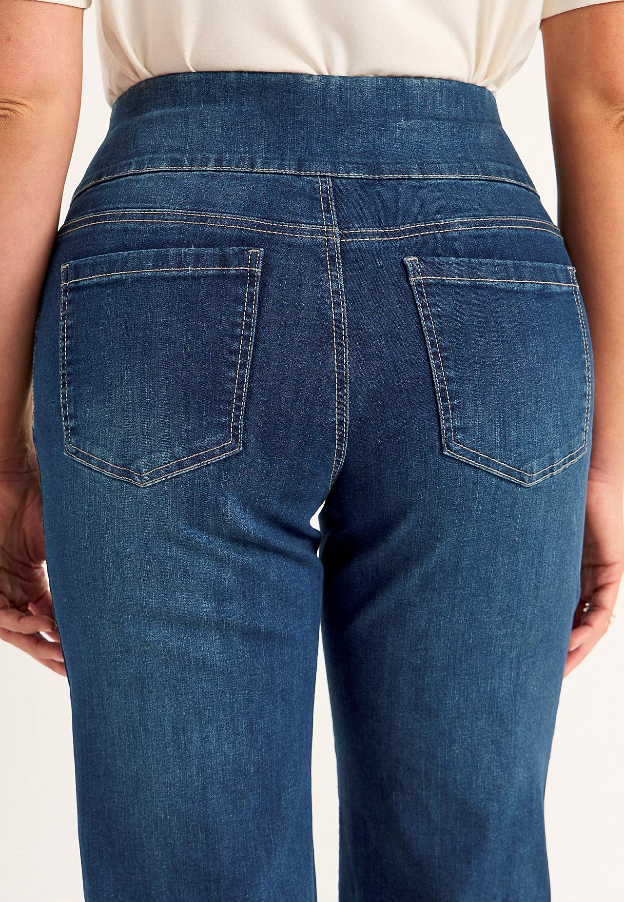 Jeans with high elasticized waist