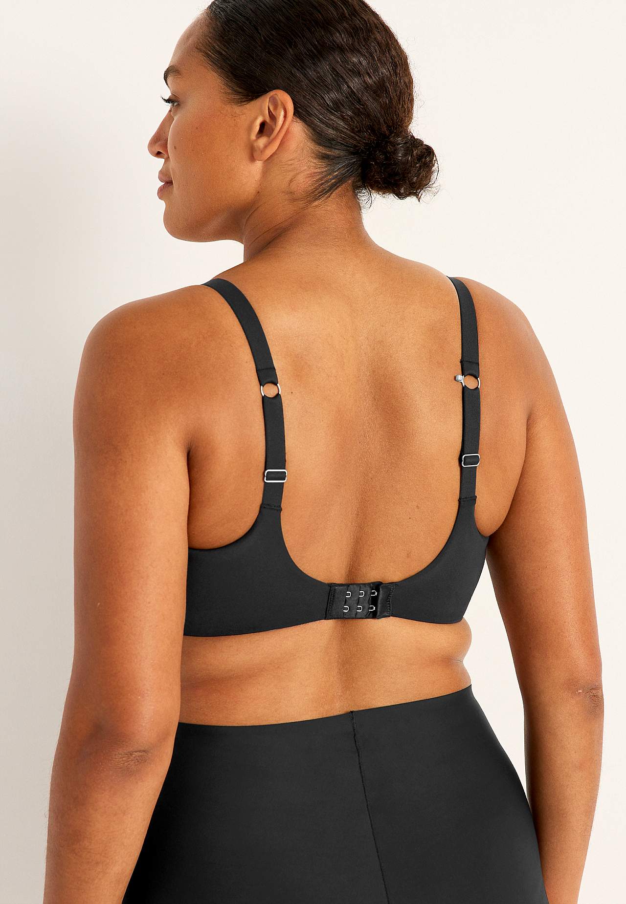 T-shirt bra