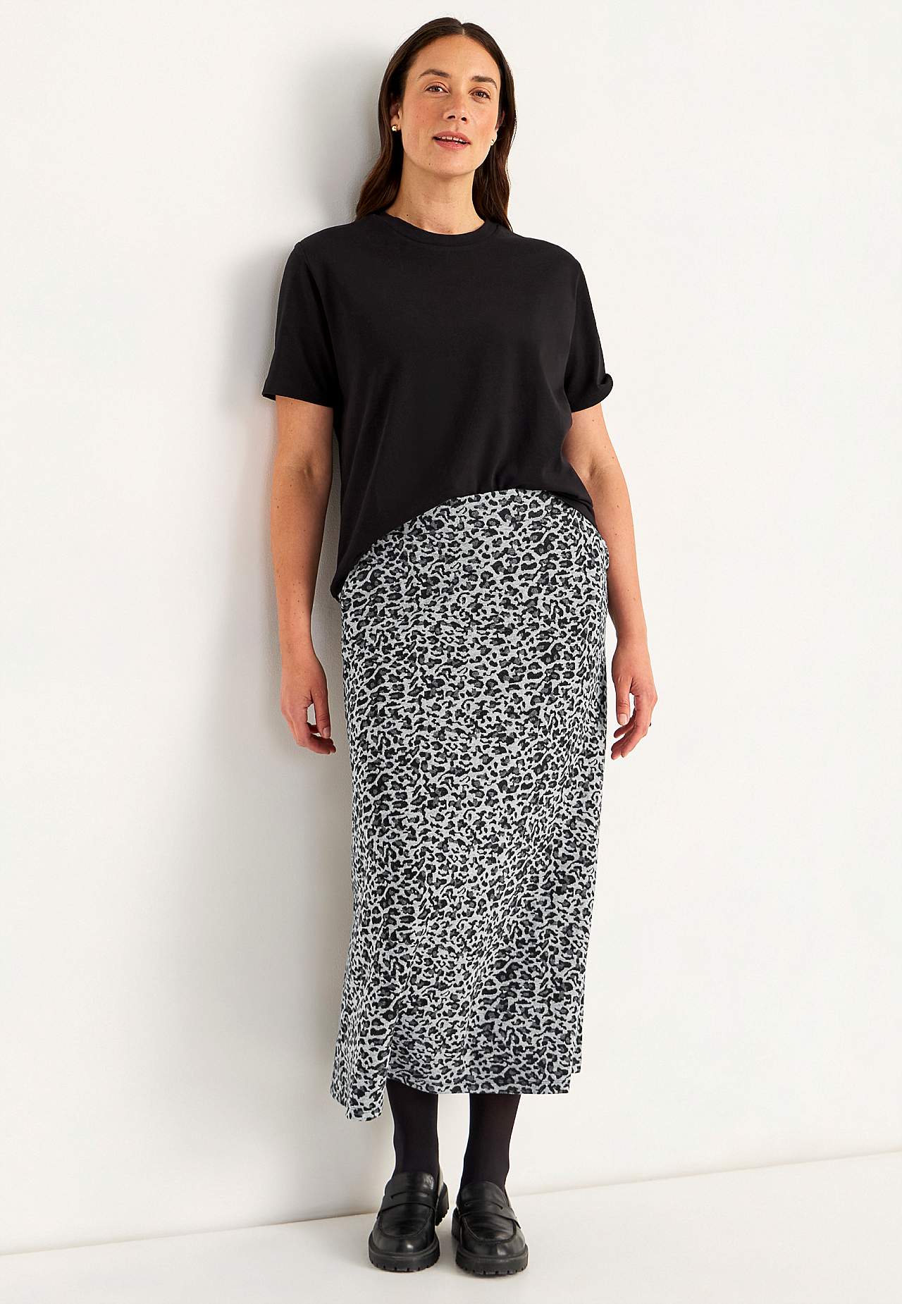 Flared jersey skirt with pockets
