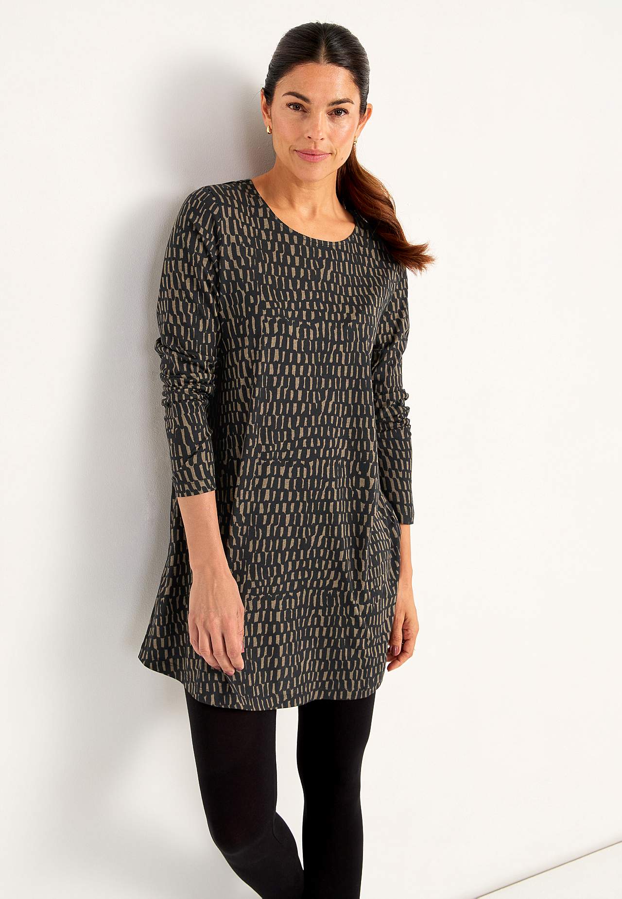 Patterned jersey tuniq with pockets