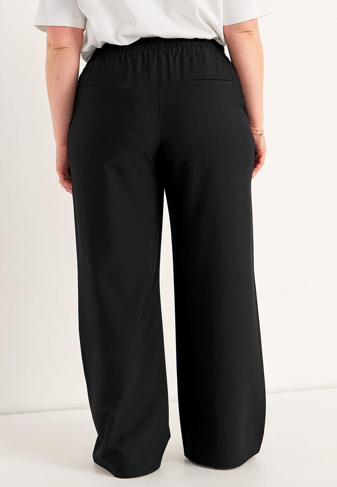 Smart pull-on trousers Pia