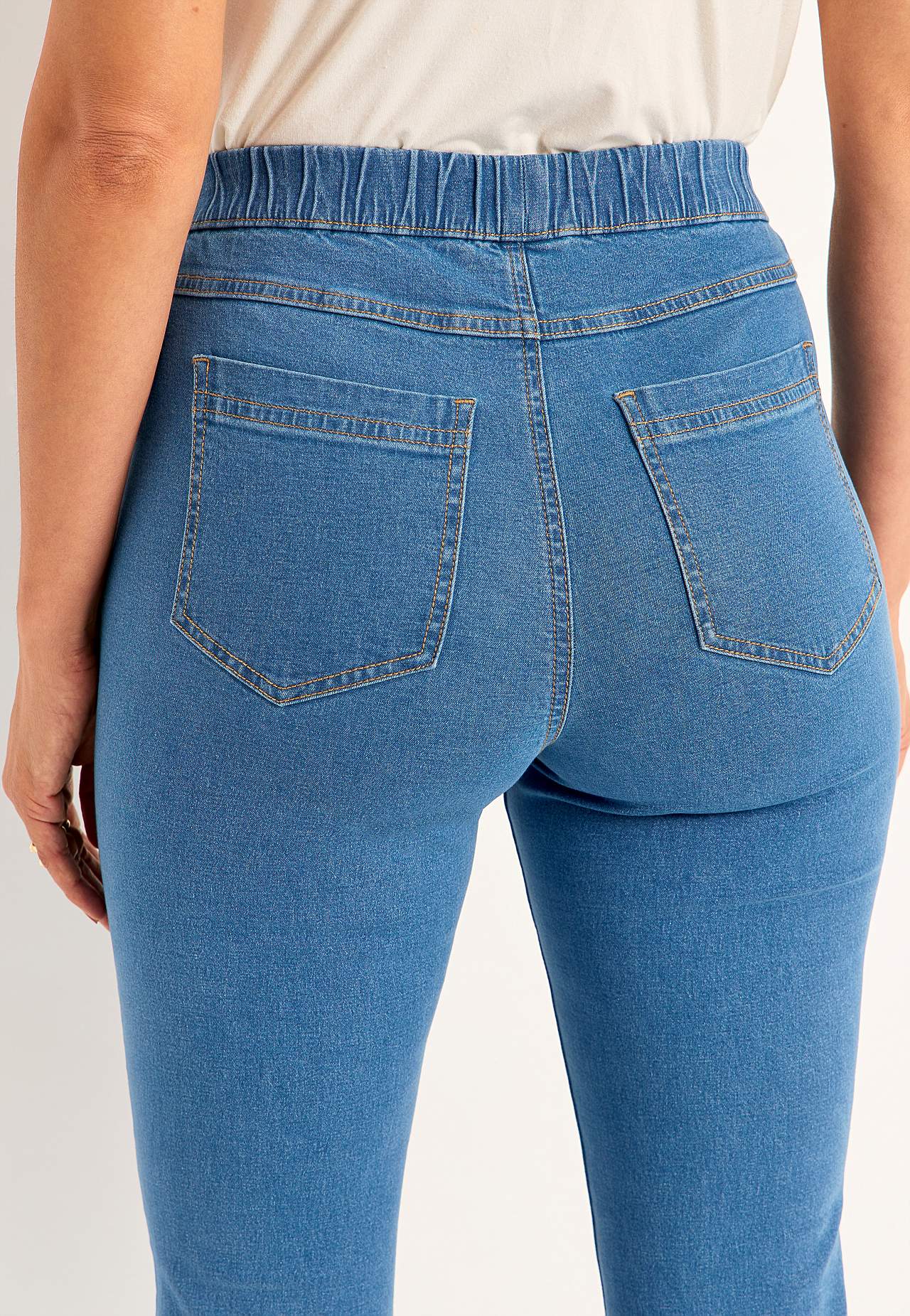 Stretchy, slim jeggings