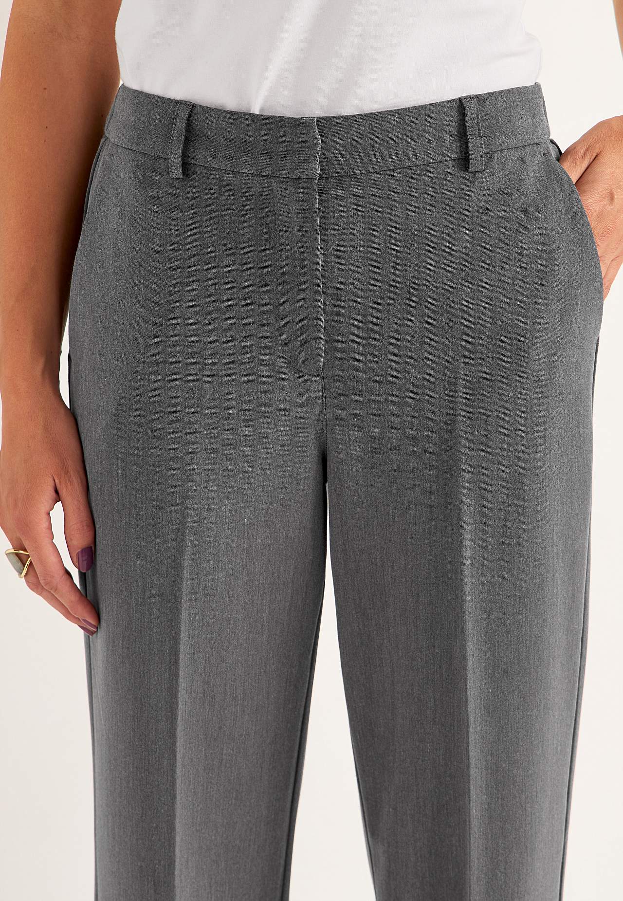 Dress trousers with crease Pia
