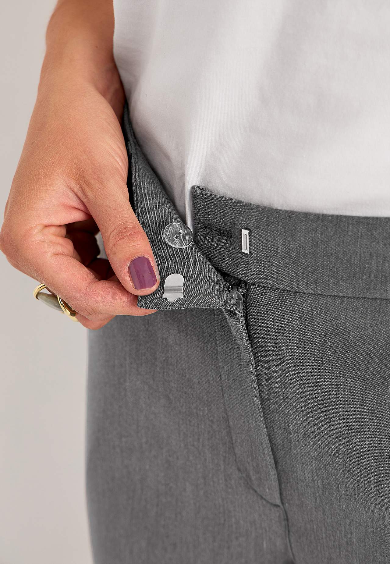 Dress trousers with crease Pia