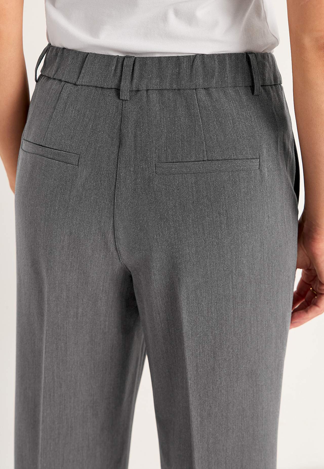 Dress trousers with crease Pia