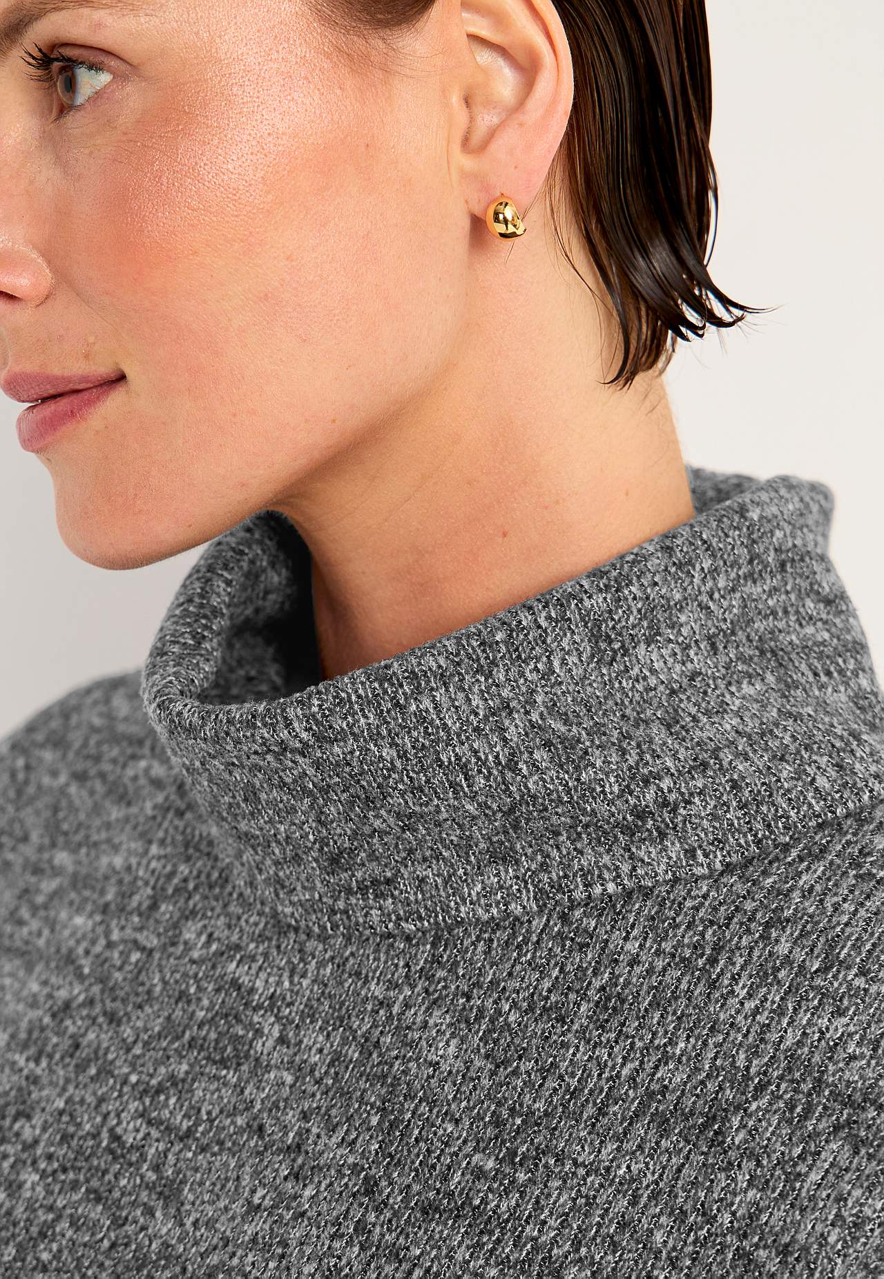 Super soft sweater with collar Beata