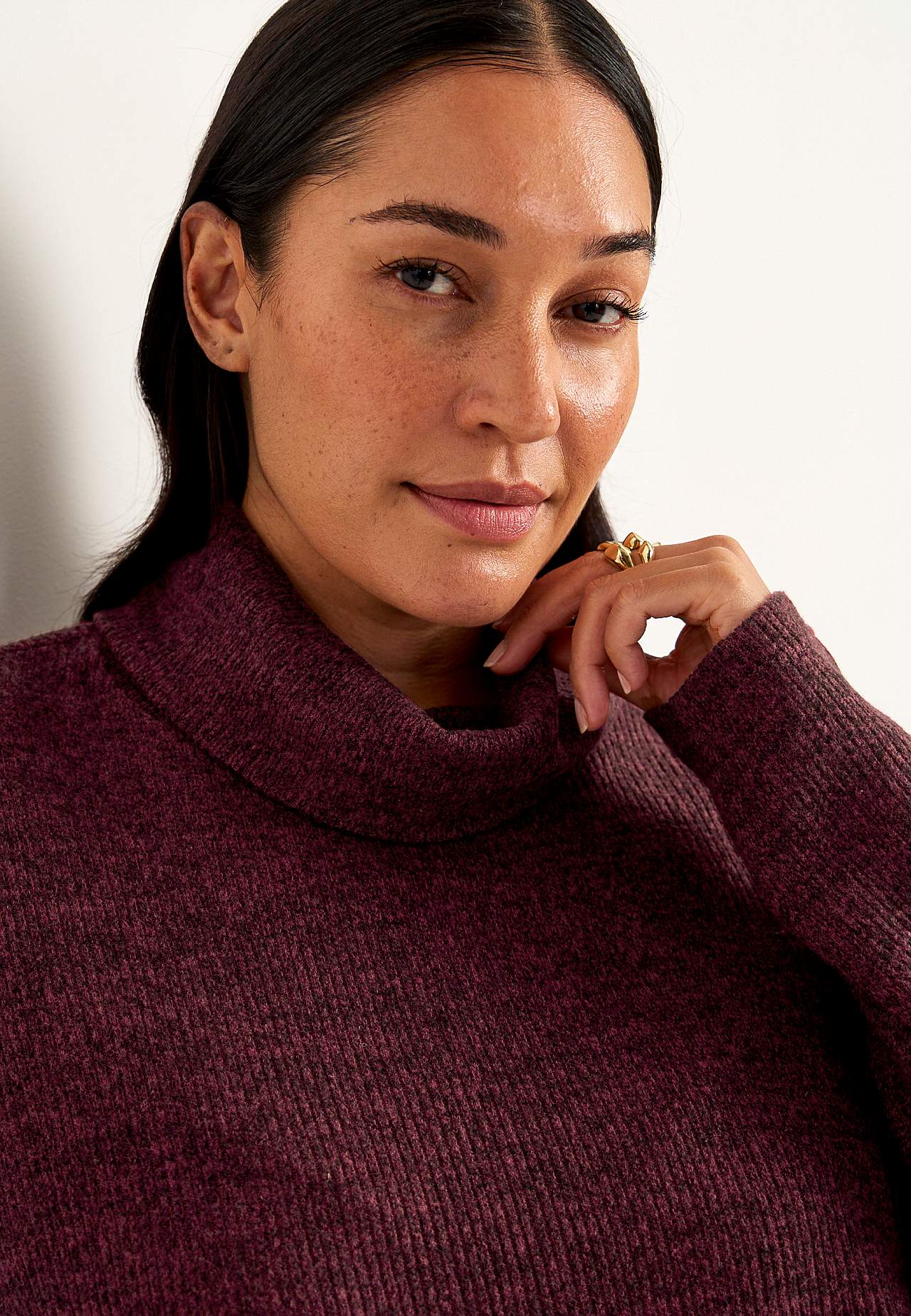 Super soft sweater with collar Beata