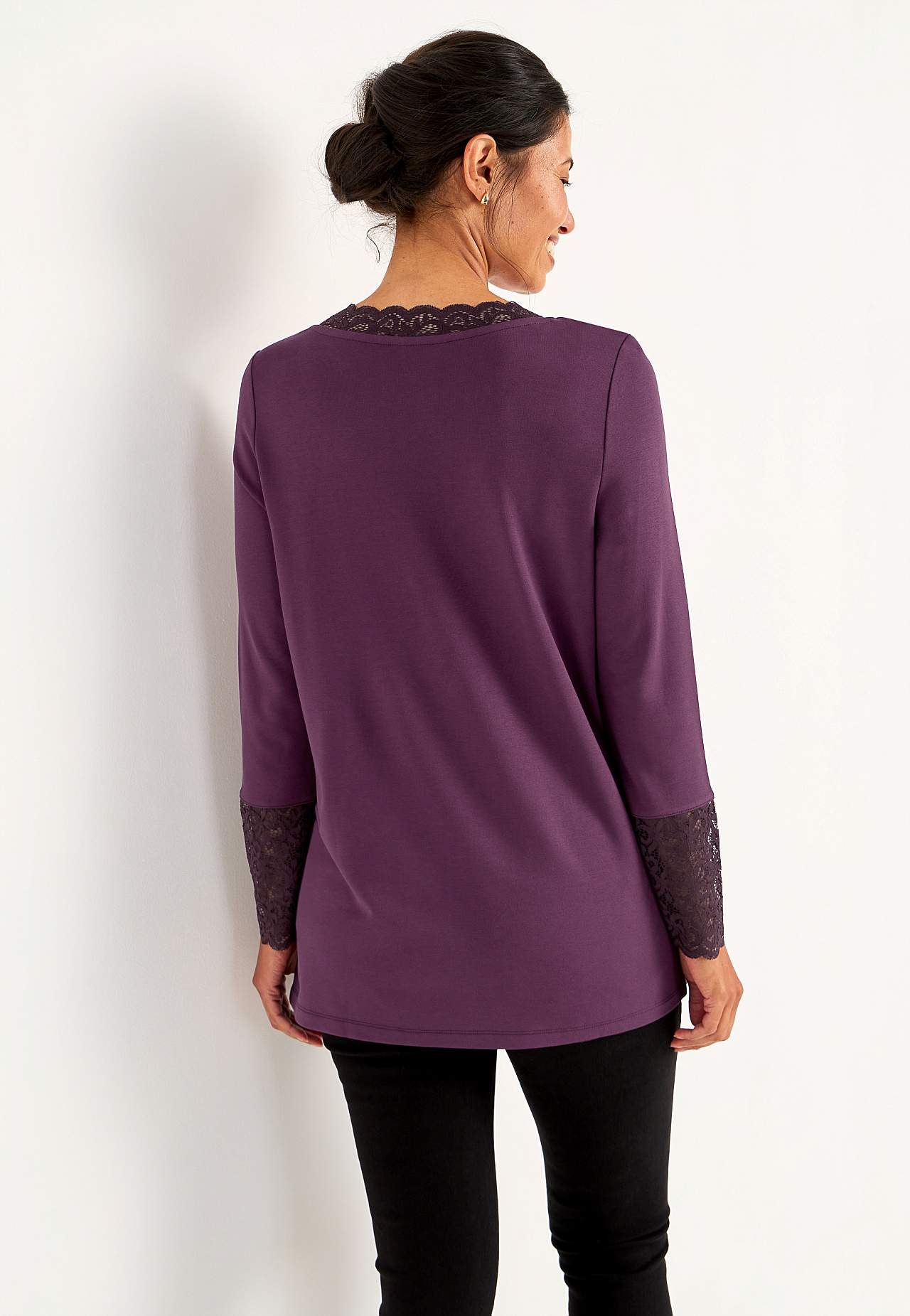 Jersey tuniq with lace details