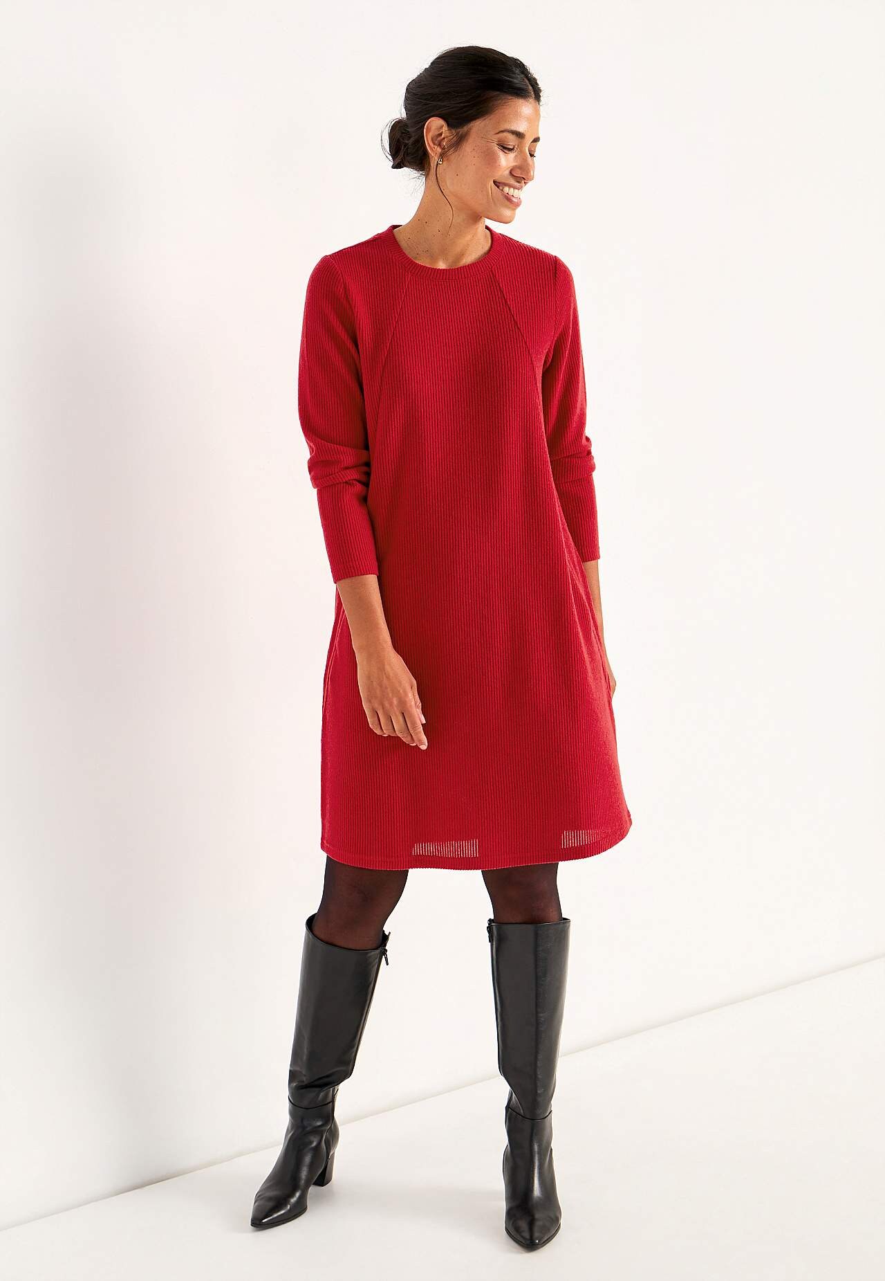 Super soft dress with pockets Beata