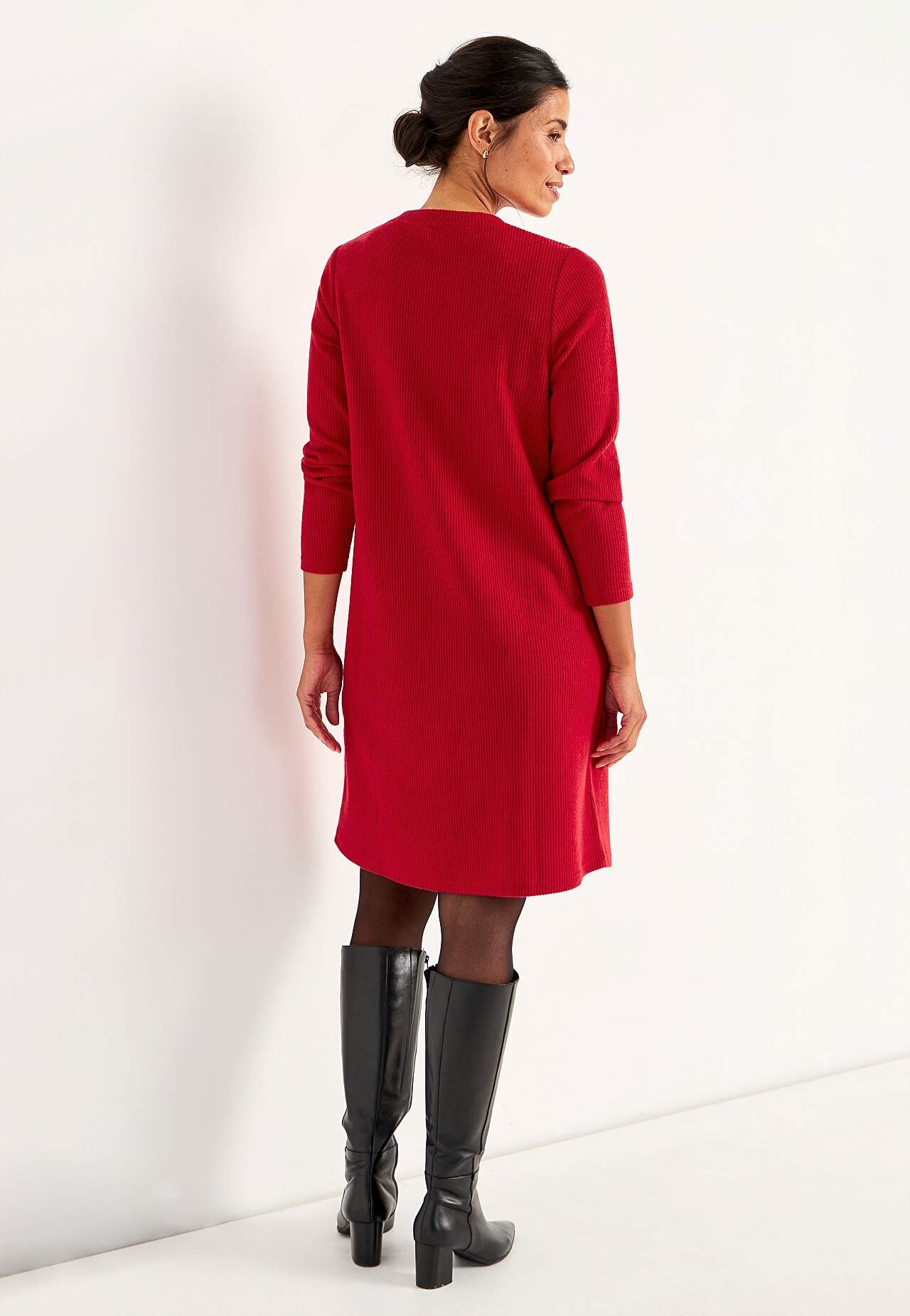 Super soft dress with pockets Beata