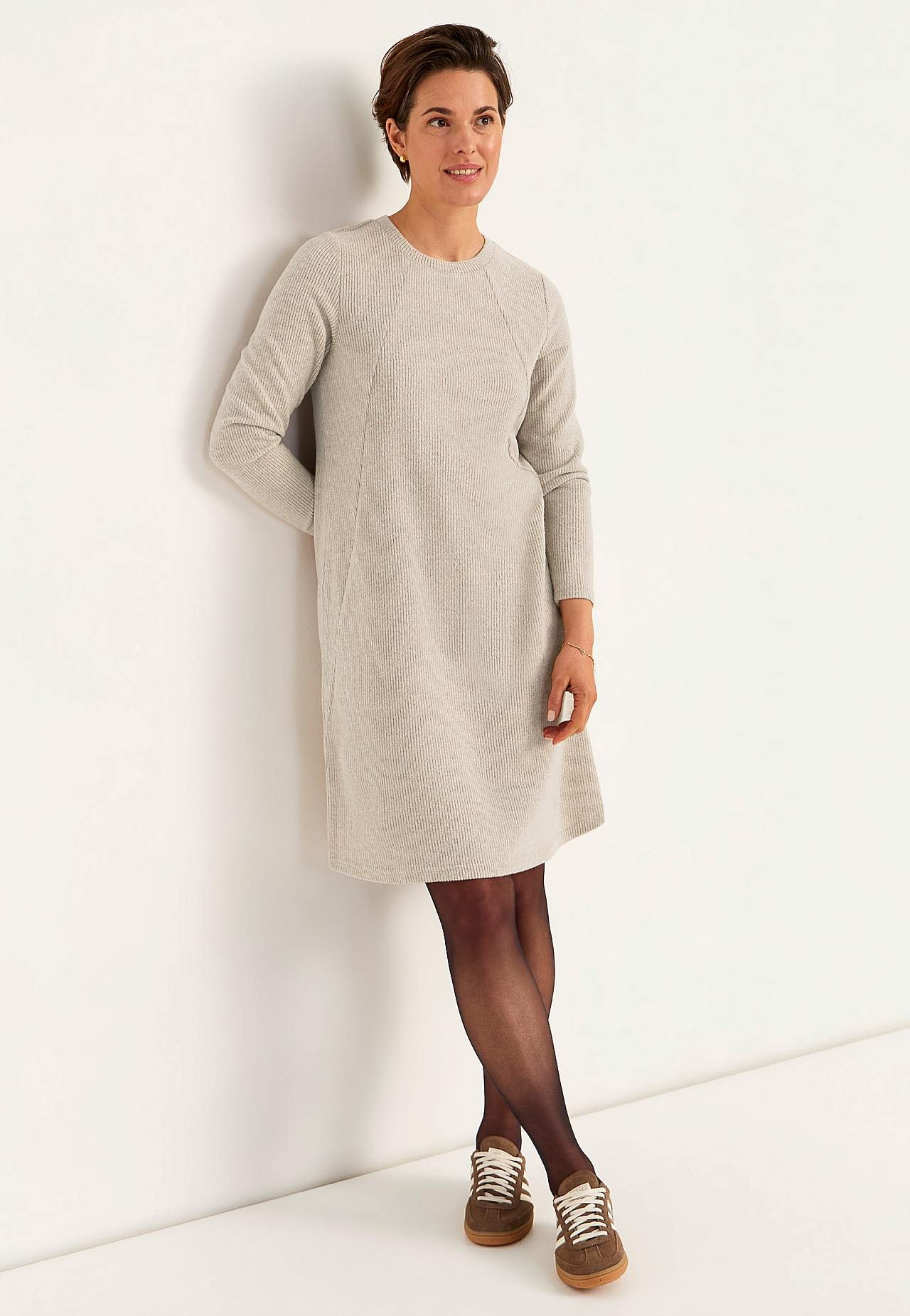 Super soft dress with pockets Beata