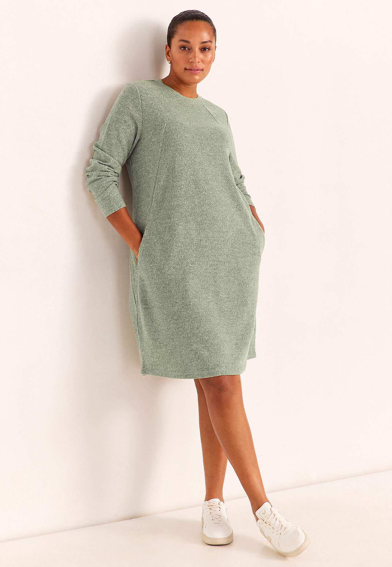 Super soft dress with pockets Beata