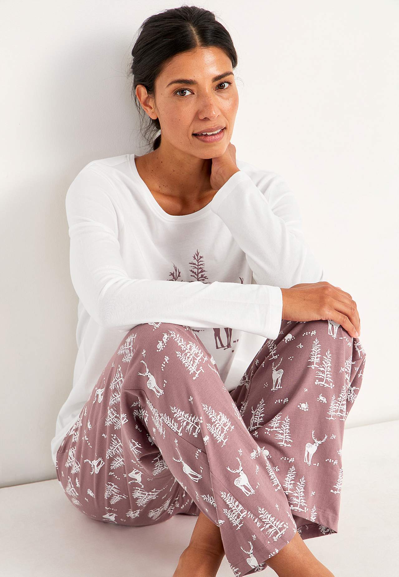 Two piece pyjamas