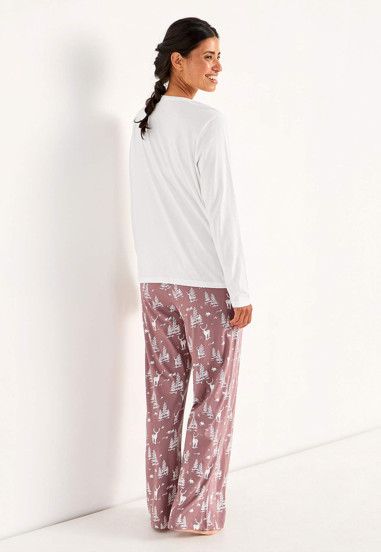 Two piece pyjamas