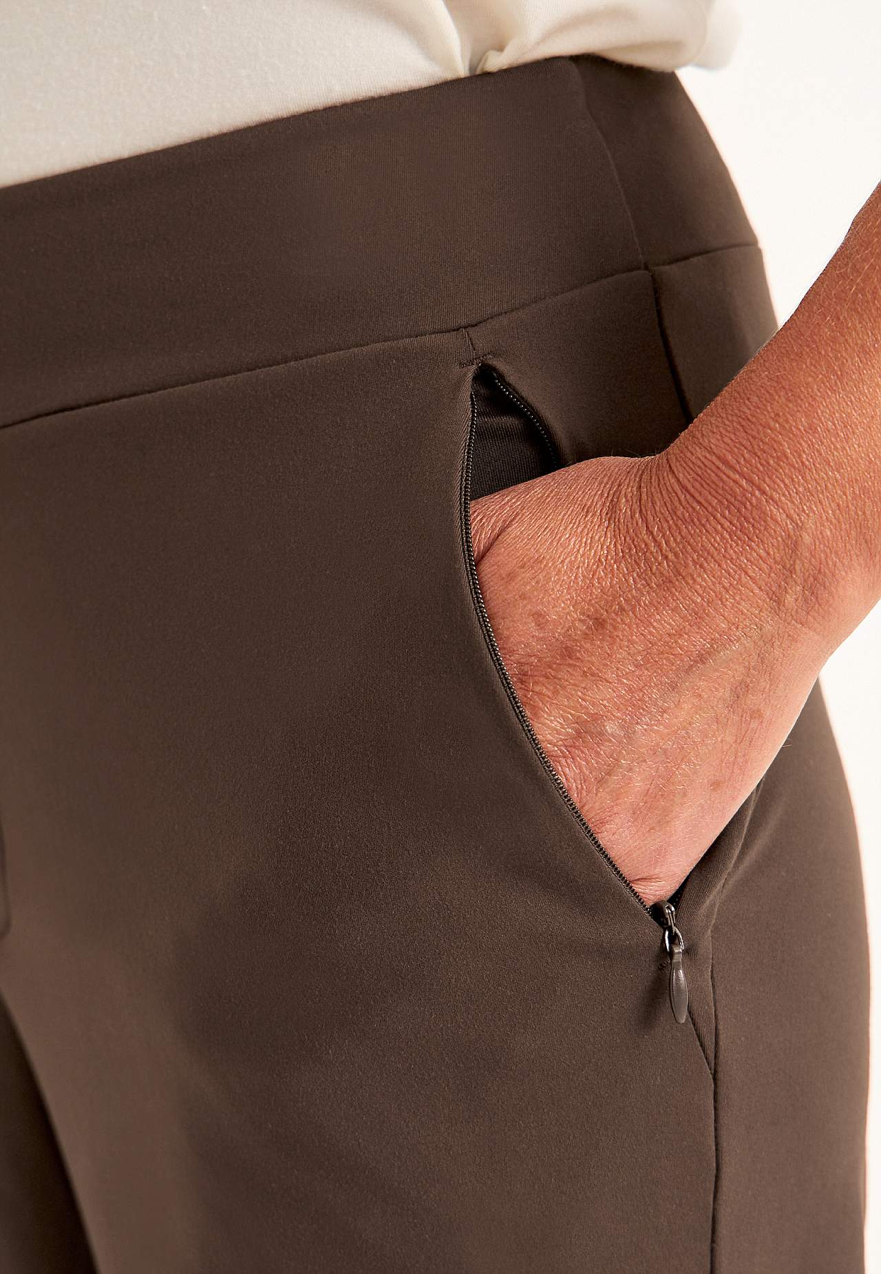 Versatile, wide jersey pants Daria