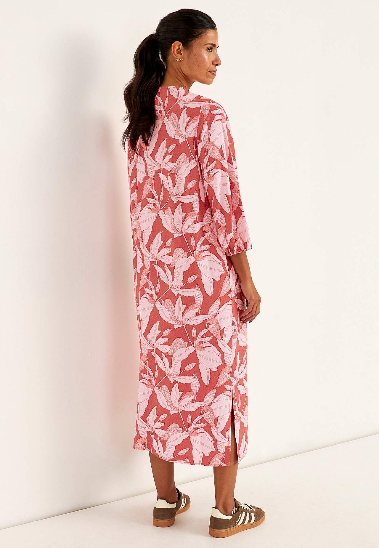 Woven dress with pockets