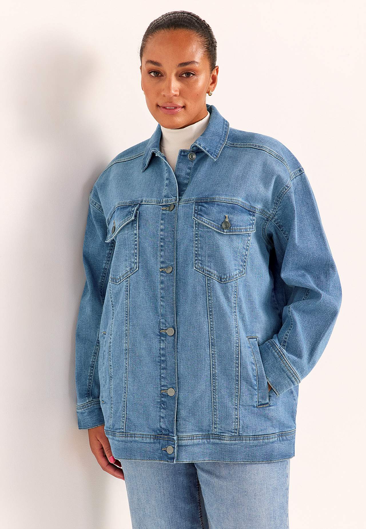 Long denim jacket with stretch