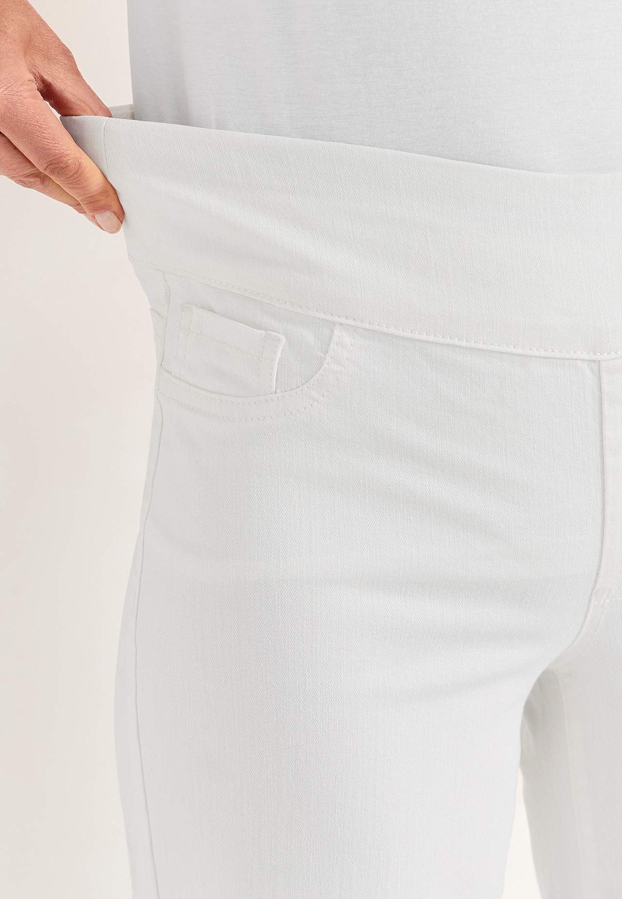 Wide ankle-length jeans with high rise Elisa