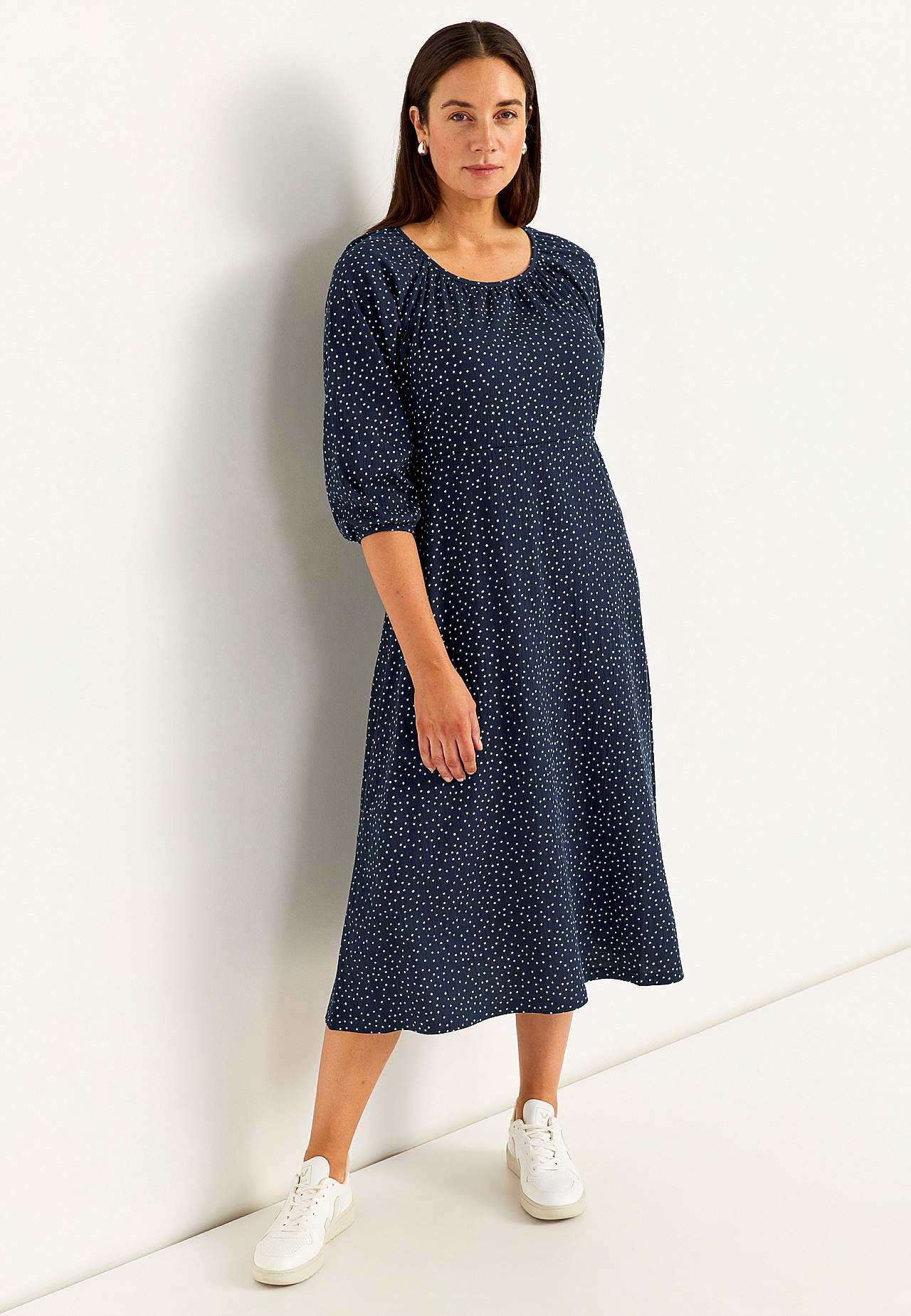 Dotted, crinkled jersey dress
