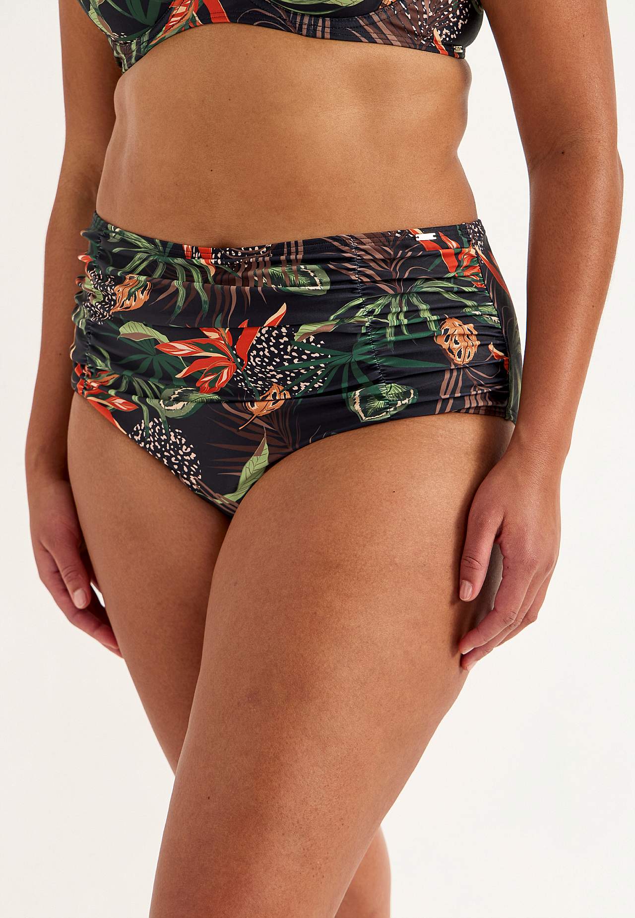 Patterned bikini bottom with high waist