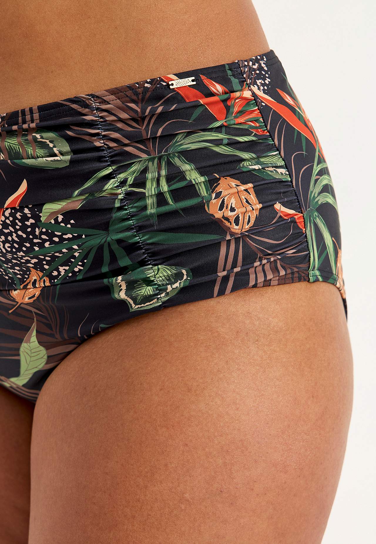 Patterned bikini bottom with high waist