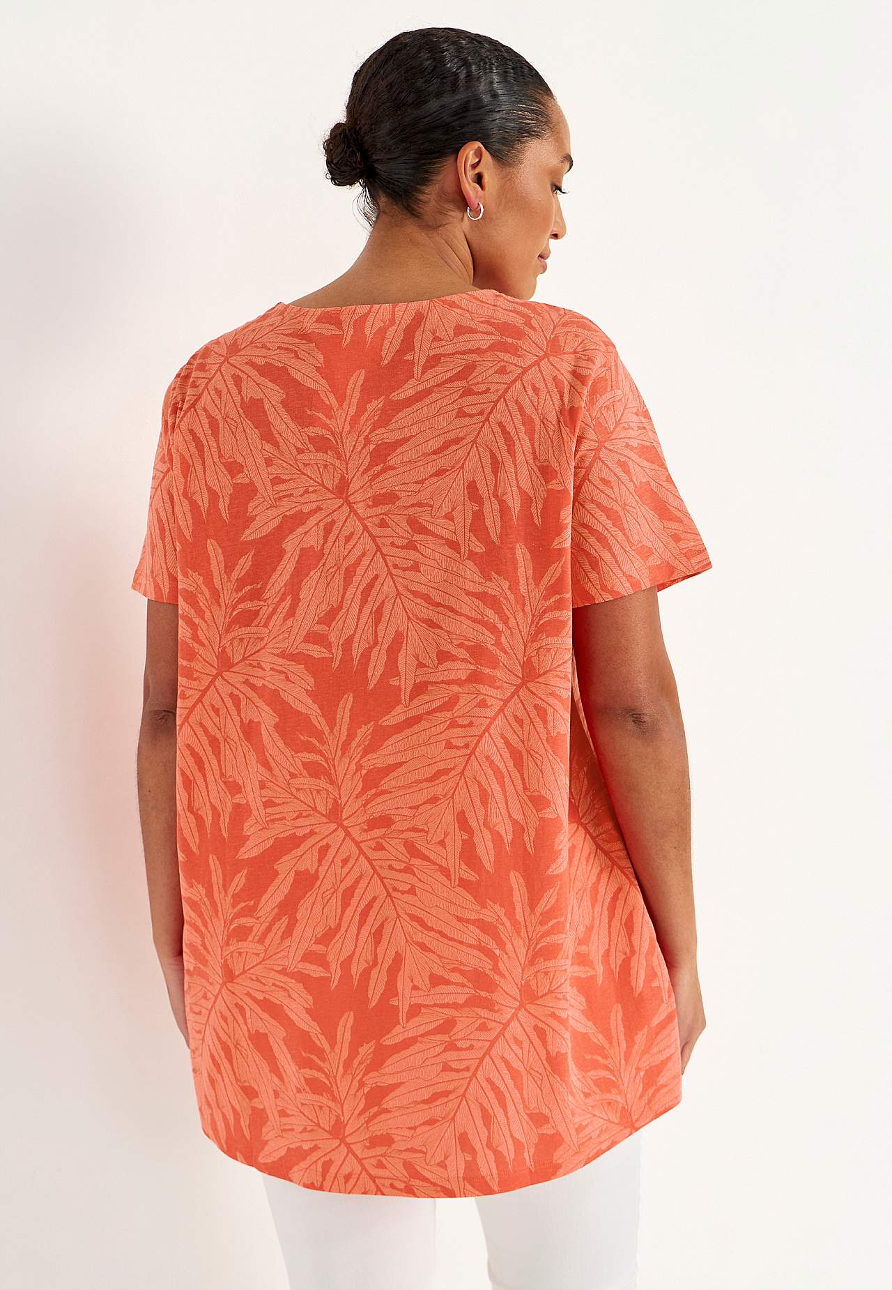 Tunic top in organic cotton with pockets