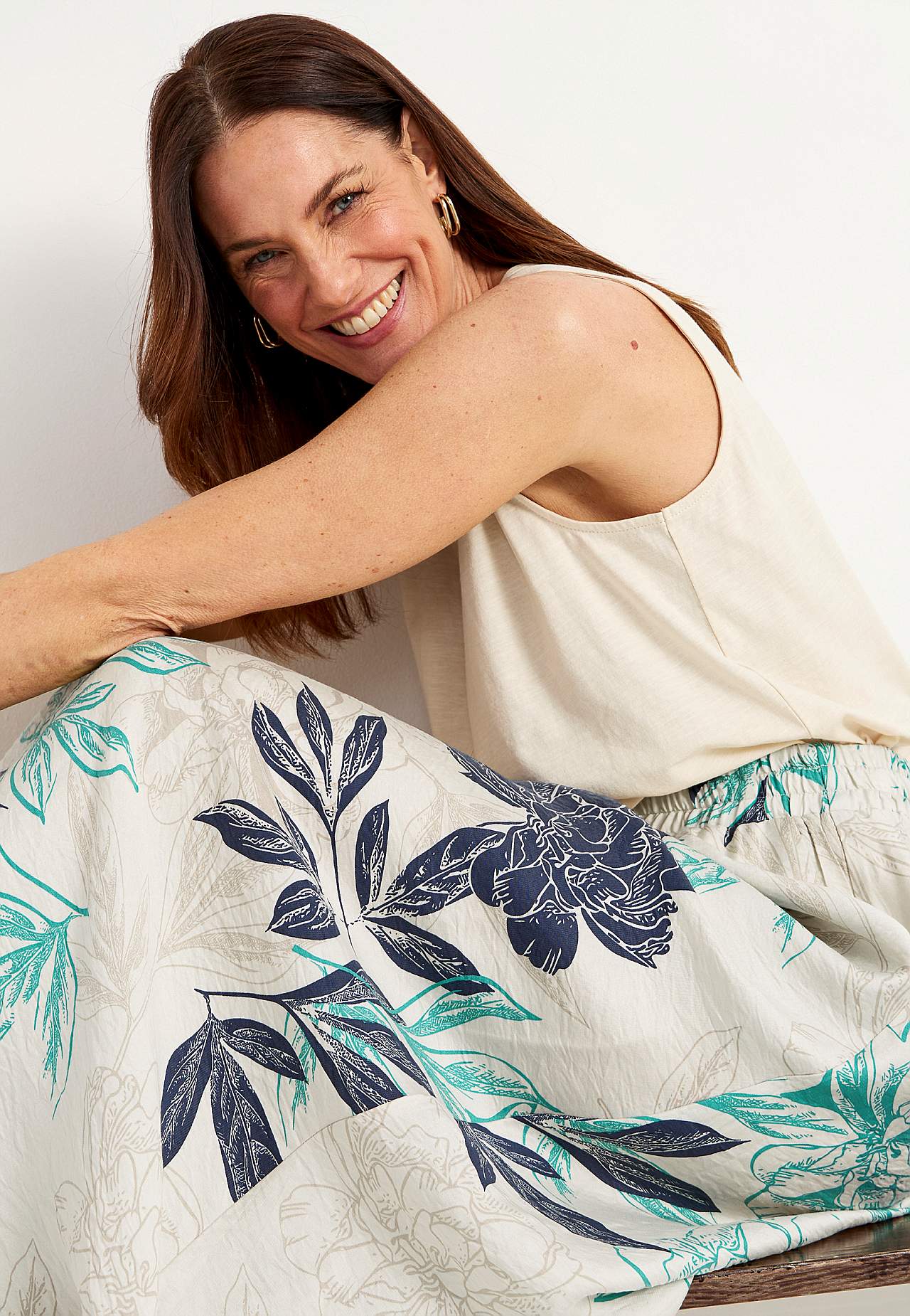 Floral skirt with pockets