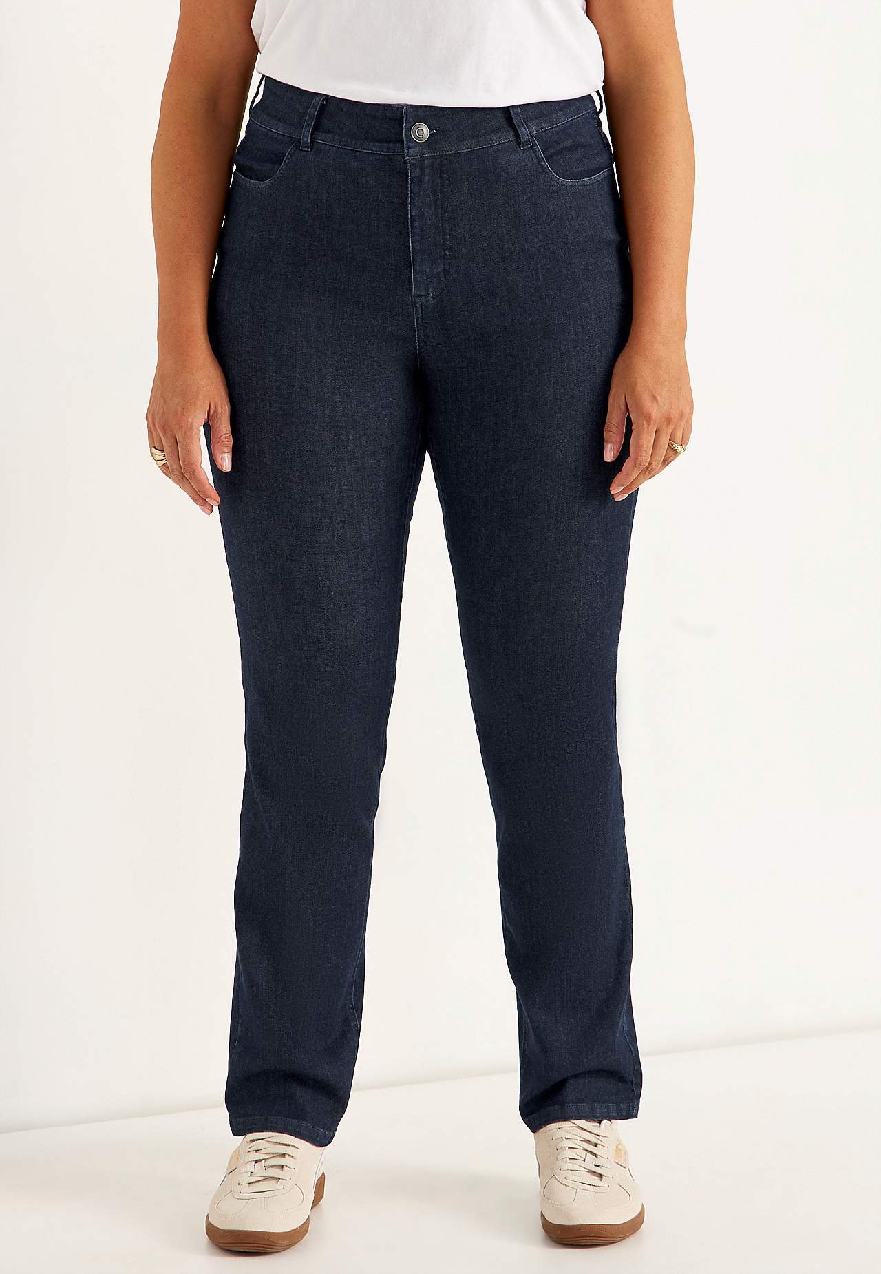 Straight jeans in denim with superstretch - two lengths