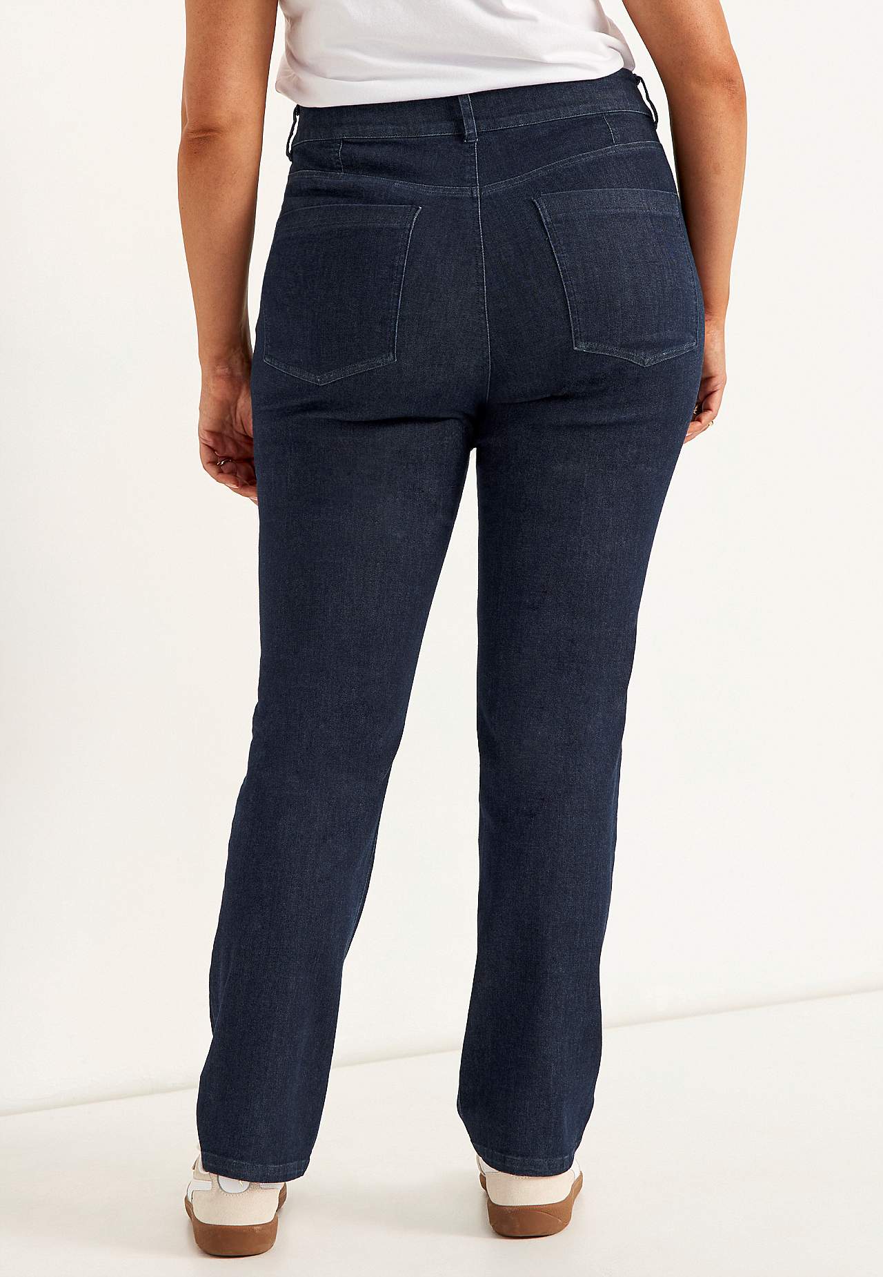 Straight jeans in denim with superstretch - two lengths