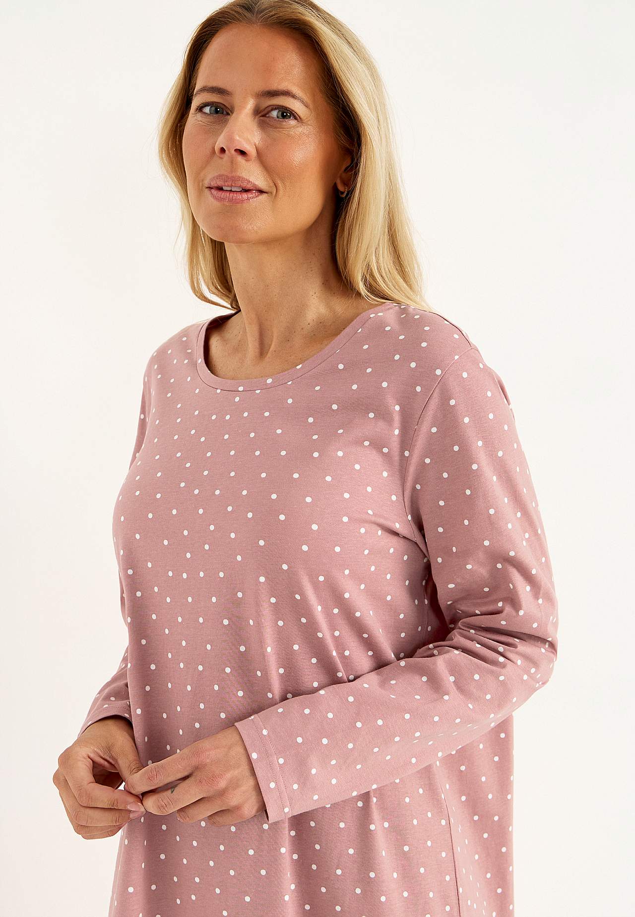 Pitkähihainen trikooyöpaita