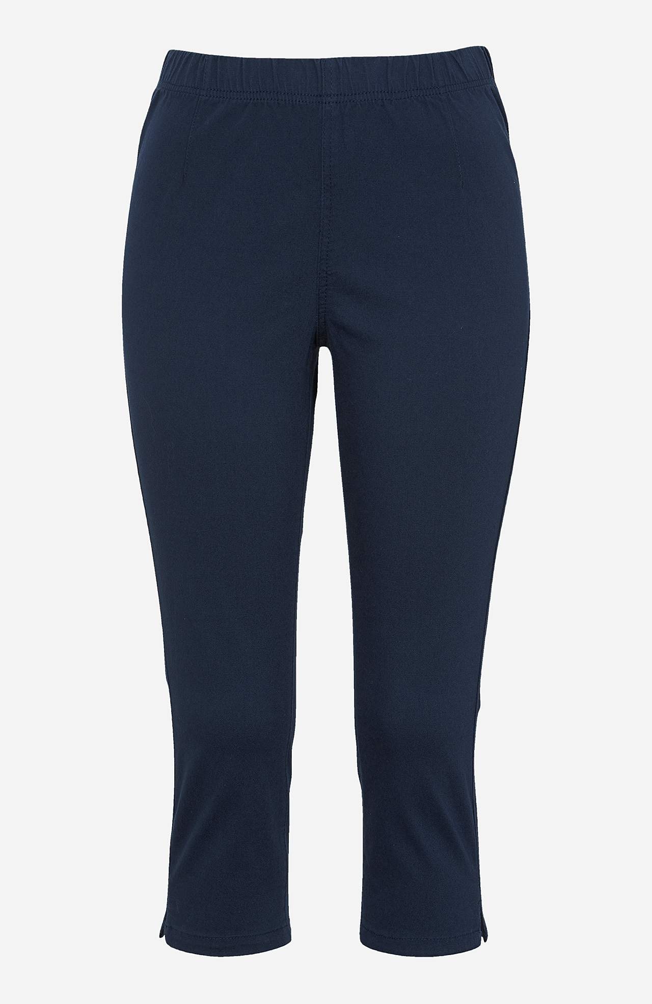 Comfortable capri trousers in cotton twill