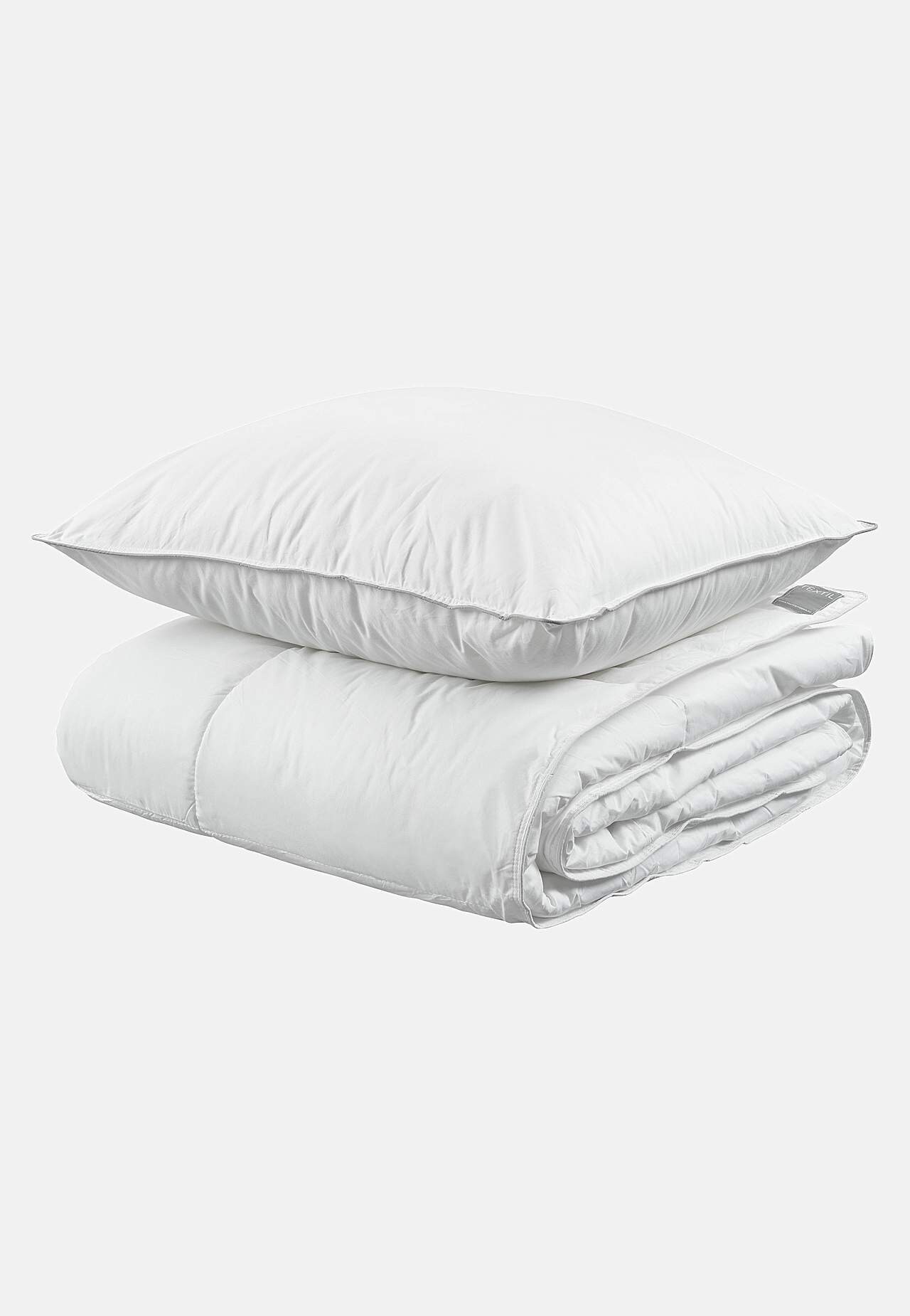 Bed set with duvet and pillow medium