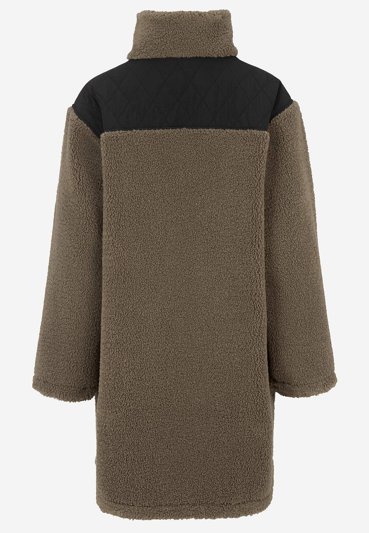 Long pile jacket with high collar