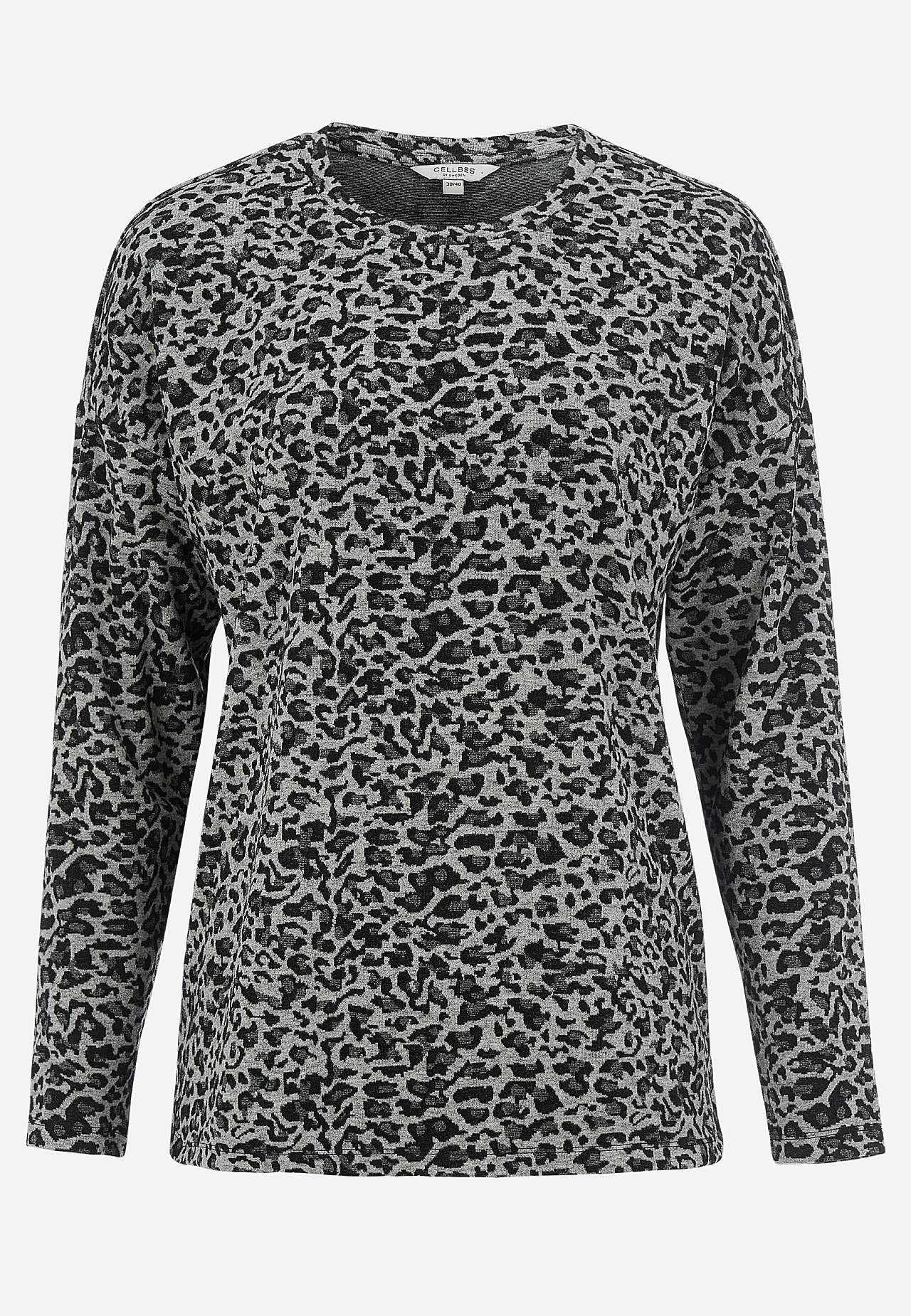 Super soft, long-sleeved jersey top