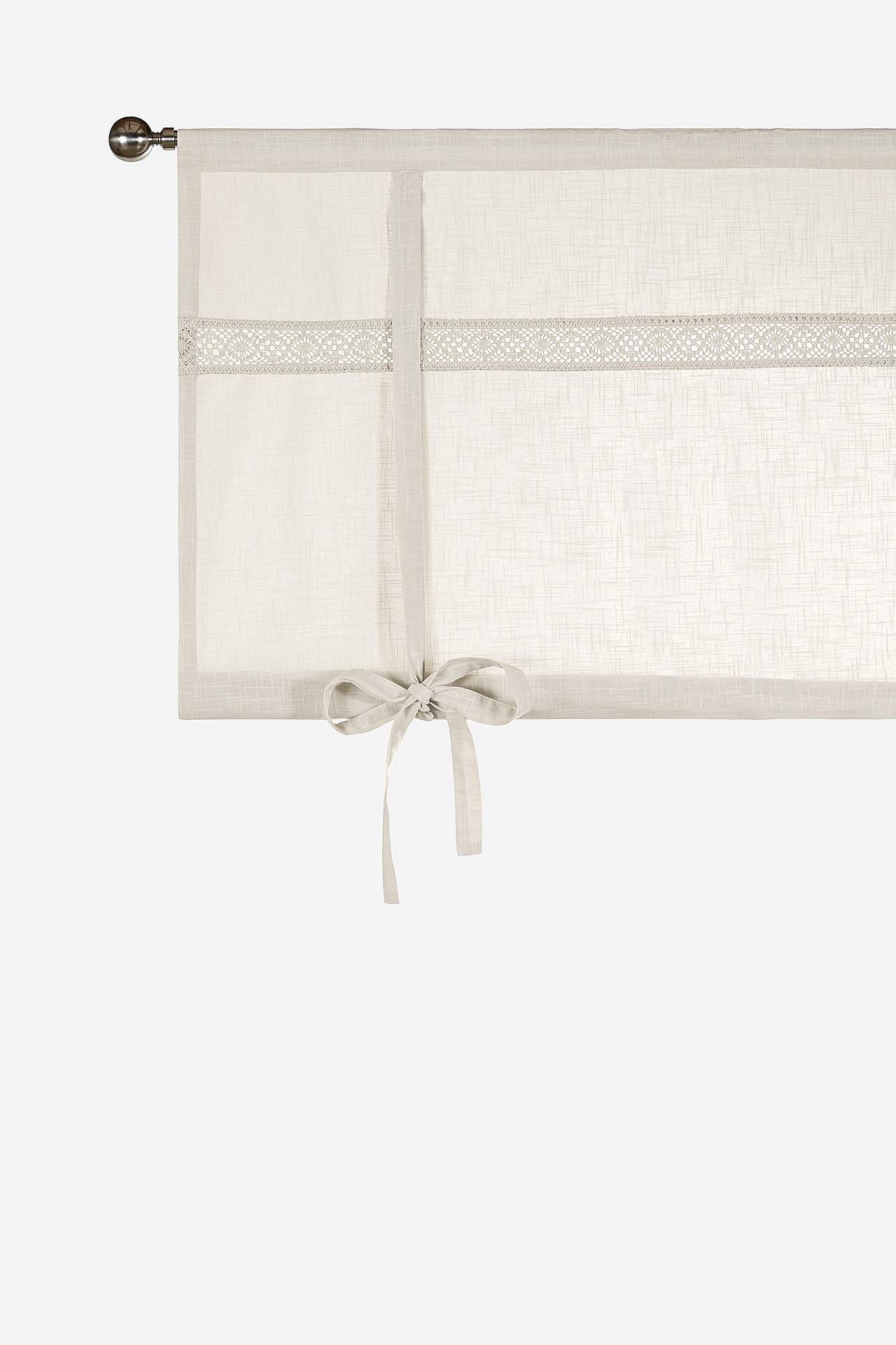 Roman blind with lace Monica