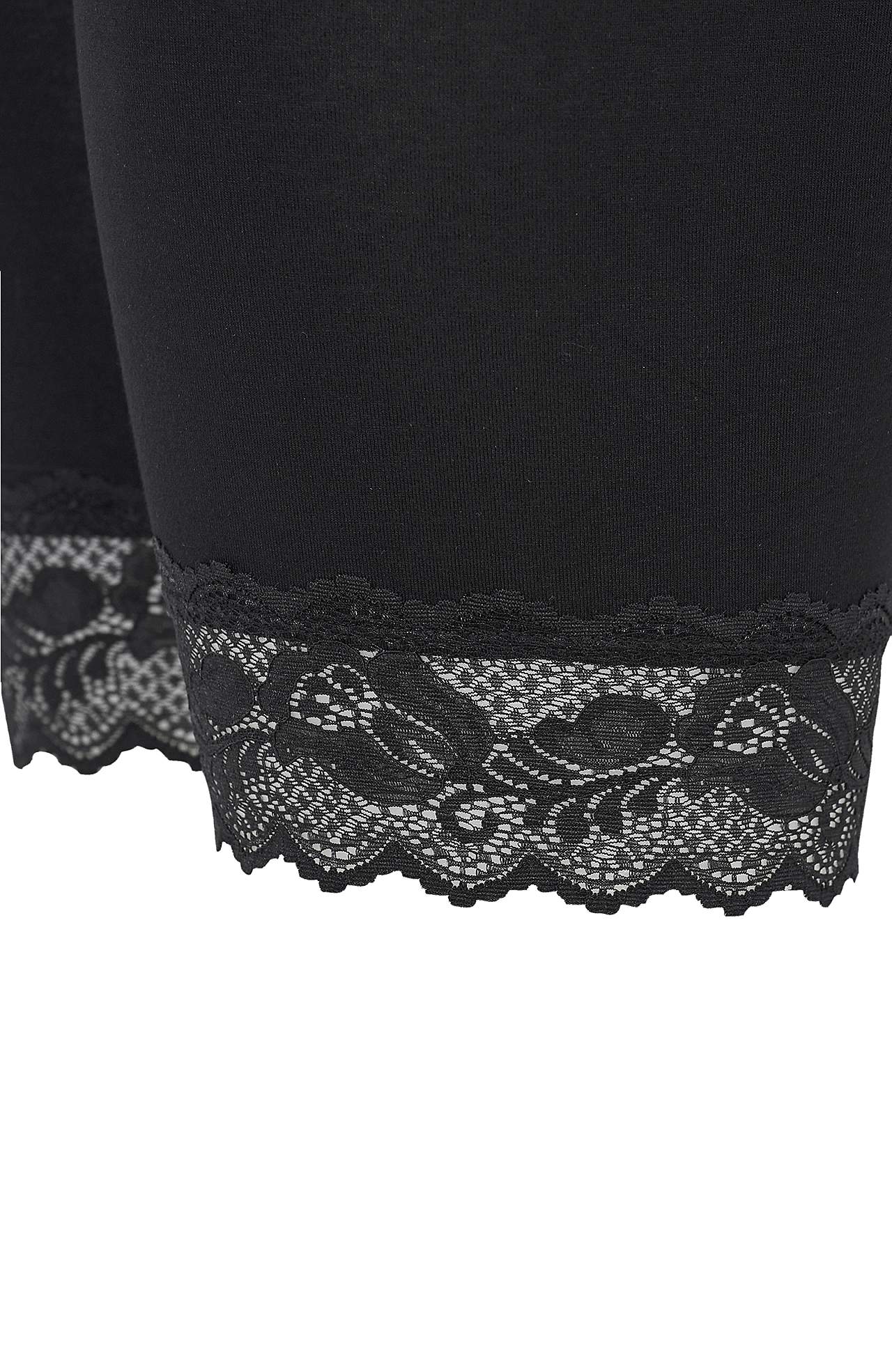 Cycling shorts with lace Josefin