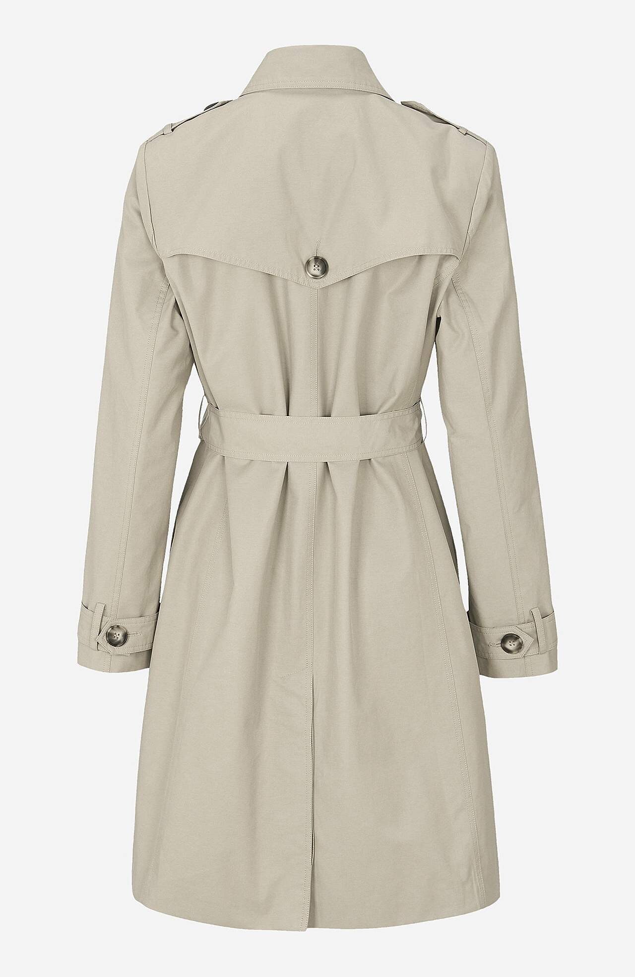 Trenchcoat Tea 
