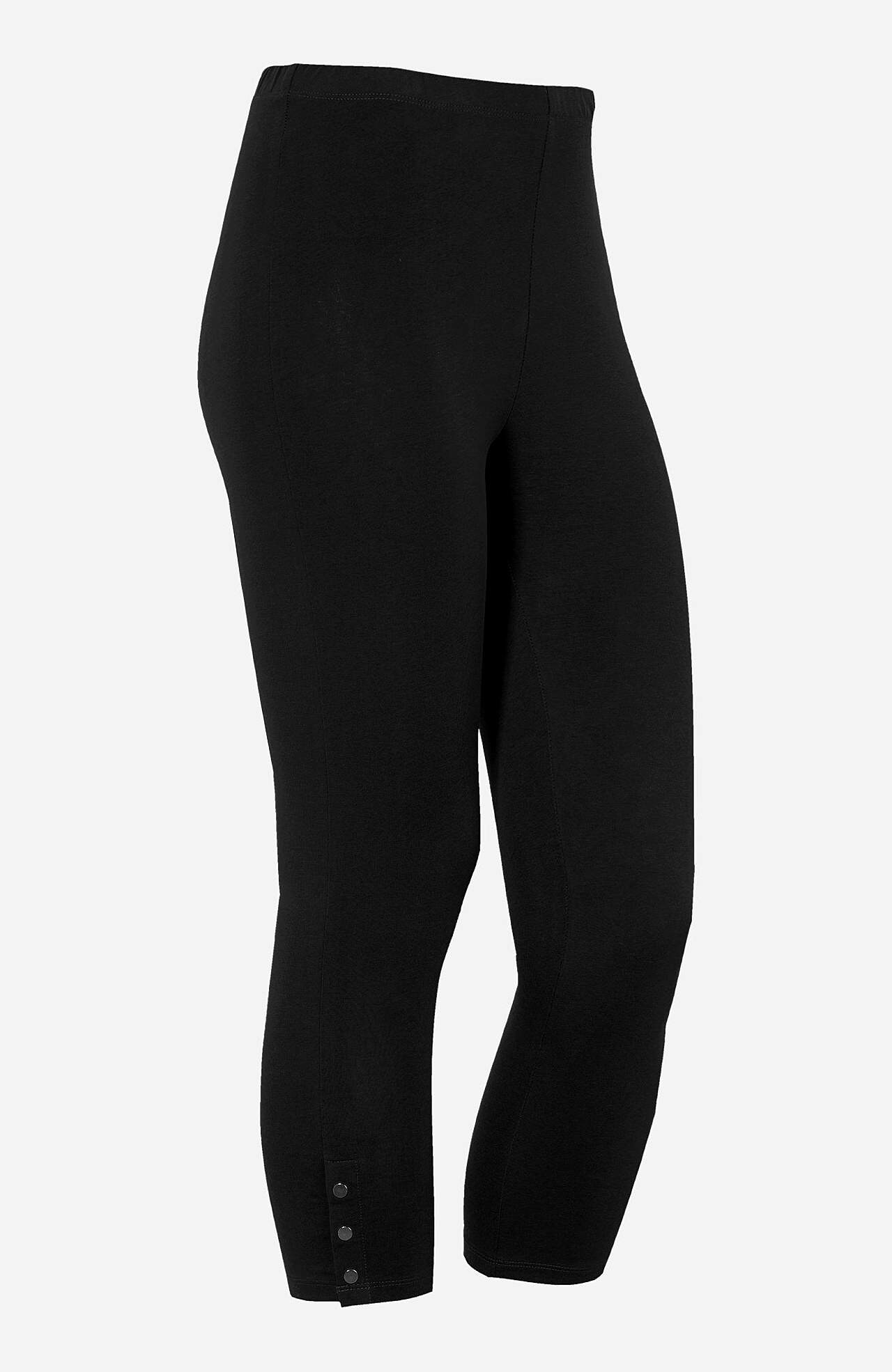 Capri leggings with nice button details Milly 2-pack