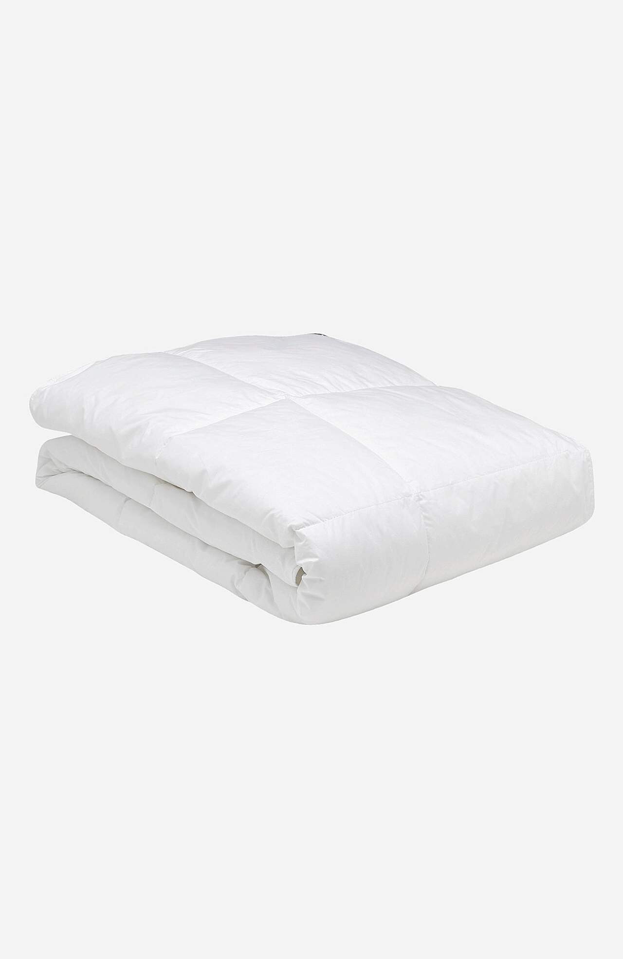 Medium hotel quilt