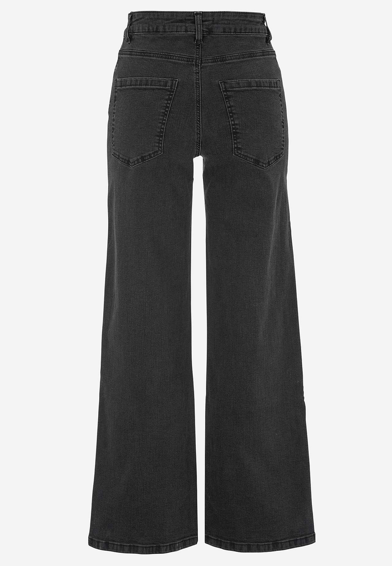 Wide jeans with high waist