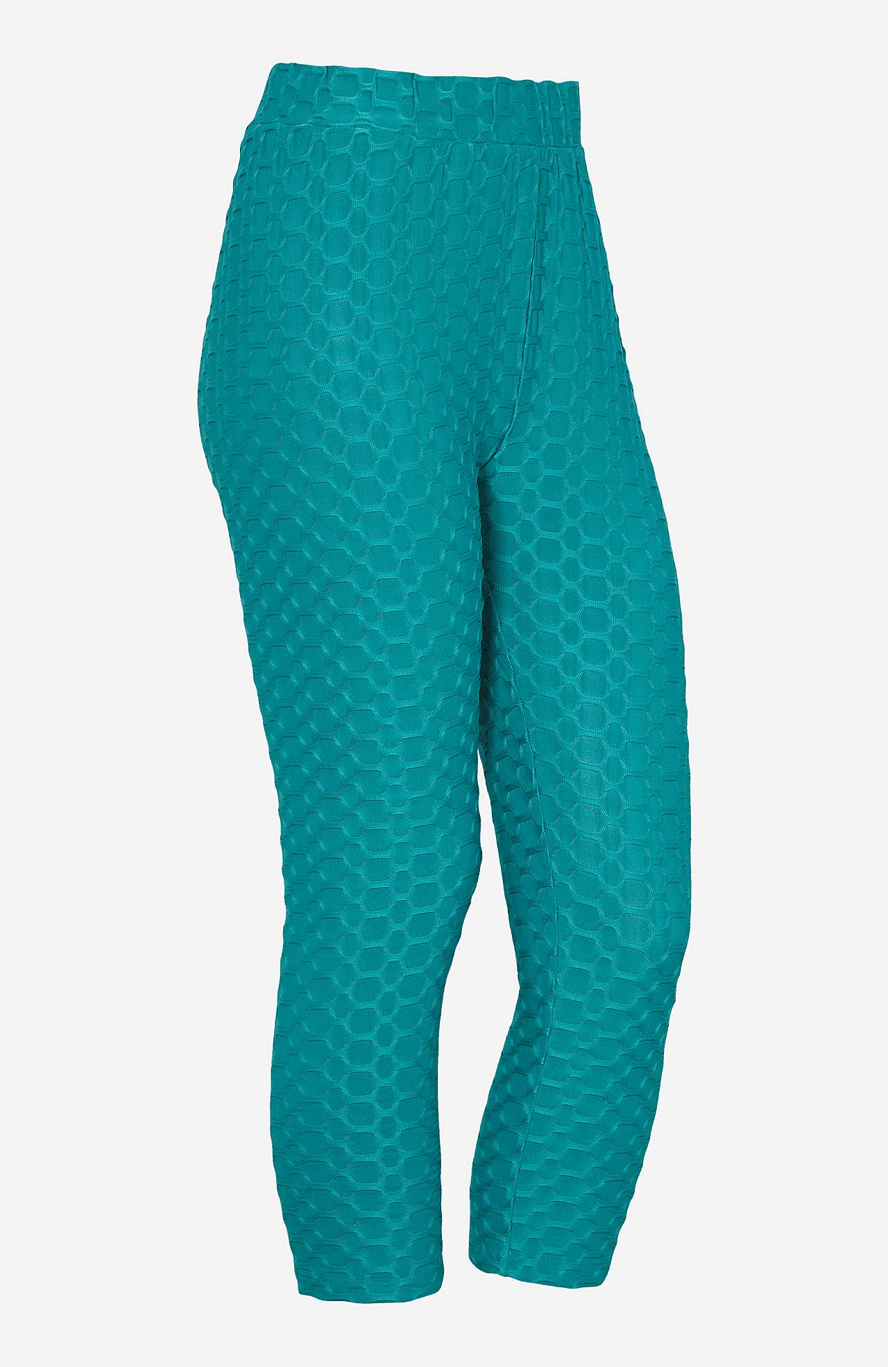 Capri leggings with structural pattern