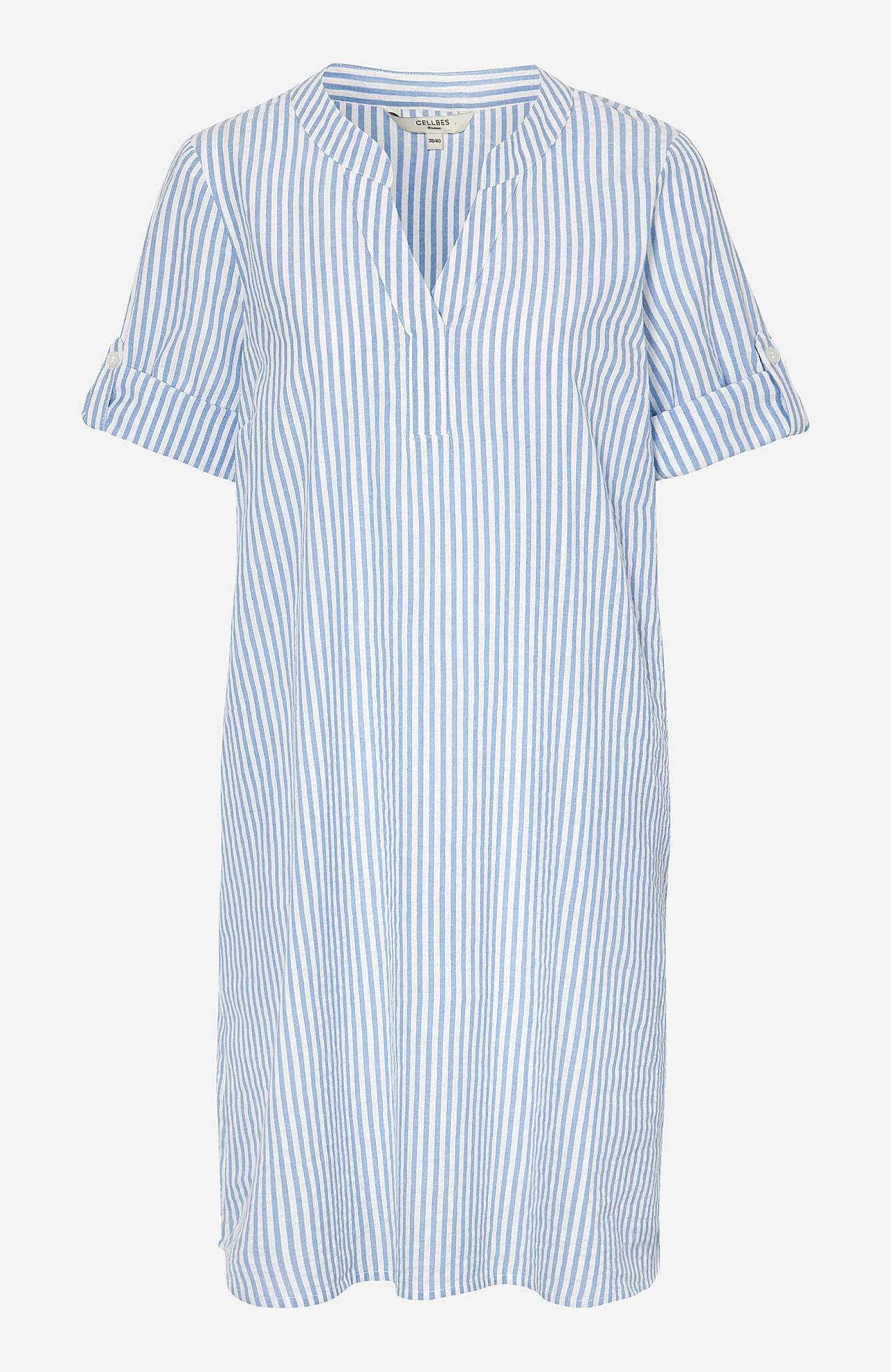 Striped dress in seersucker